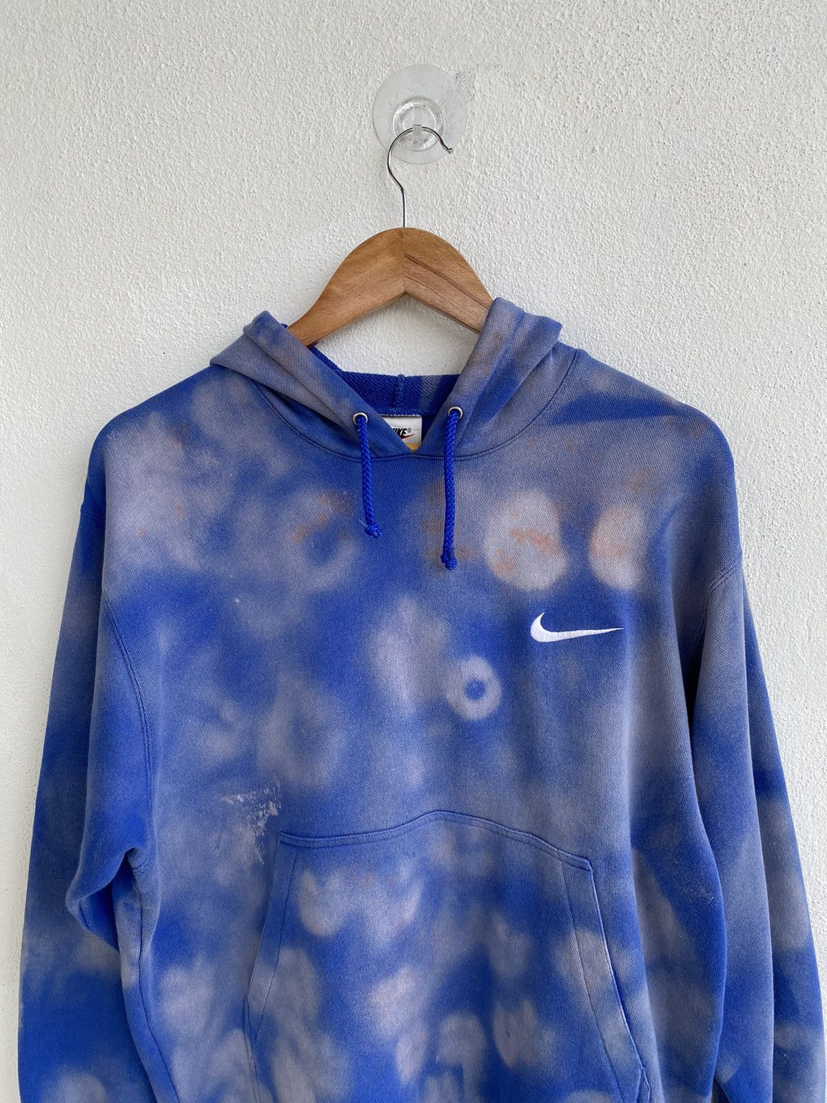 Nike × Vintage Vintage Nike Embroidered logo tie dye hoodie sweatshirt Size US L / EU 52-54 / 3 - 3 Thumbnail