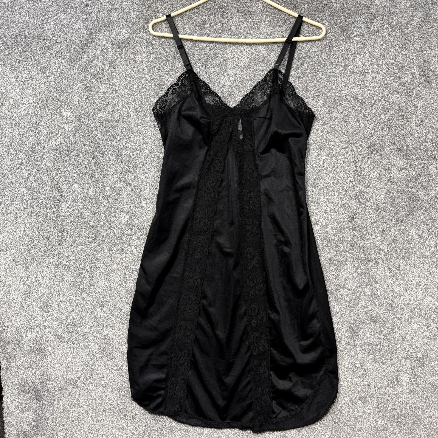 Vintage Vintage Powers Model Slip Dress Womens XS Black Lace Nylon Satin Coquette Goth Dress Slip Women's XS Black Nylon Satin Lace Coquette Goth Size XS / US 0-2 / IT 36-38 - 2 Thumbnail
