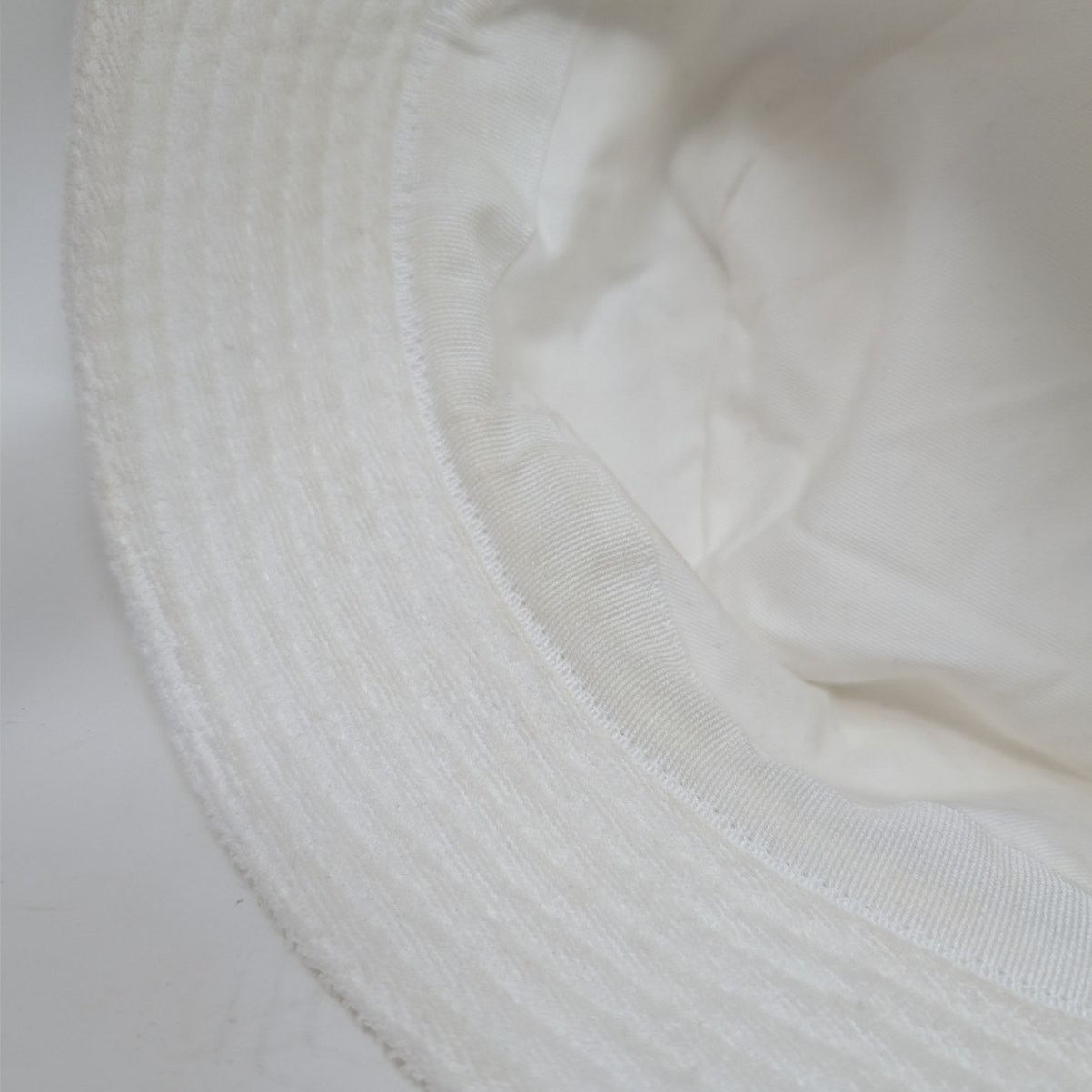 Dolce & Gabbana White Terry Cloth Bucket Hat Size 60 US 7.5