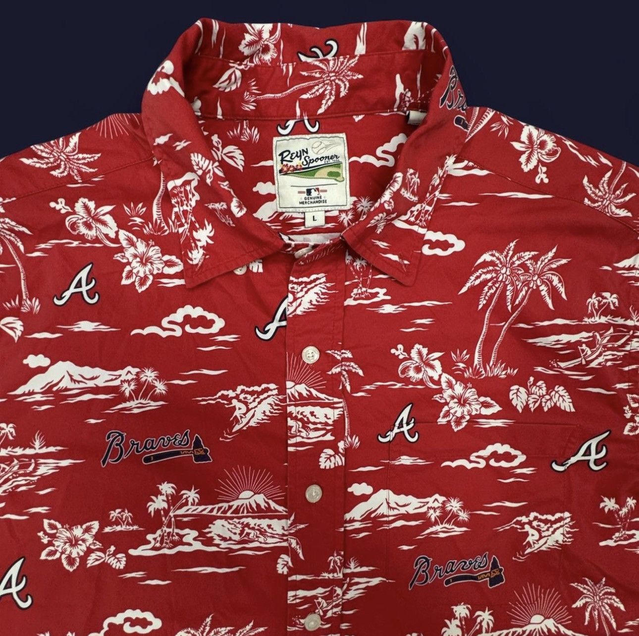 Reyn Spooner Reyn Spooner x Atlanta Braves MLB Hawaiian Shirt — Size L Size US L / EU 52-54 / 3 - 2 Thumbnail