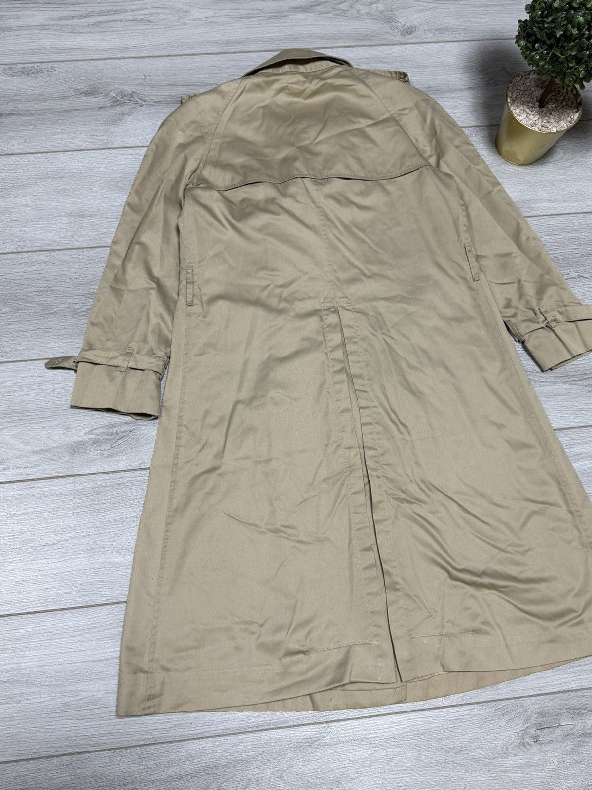 Burberry Burberry London unisexdouble breasted trench coat nova check Size US S / EU 44-46 / 1 - 19 Thumbnail