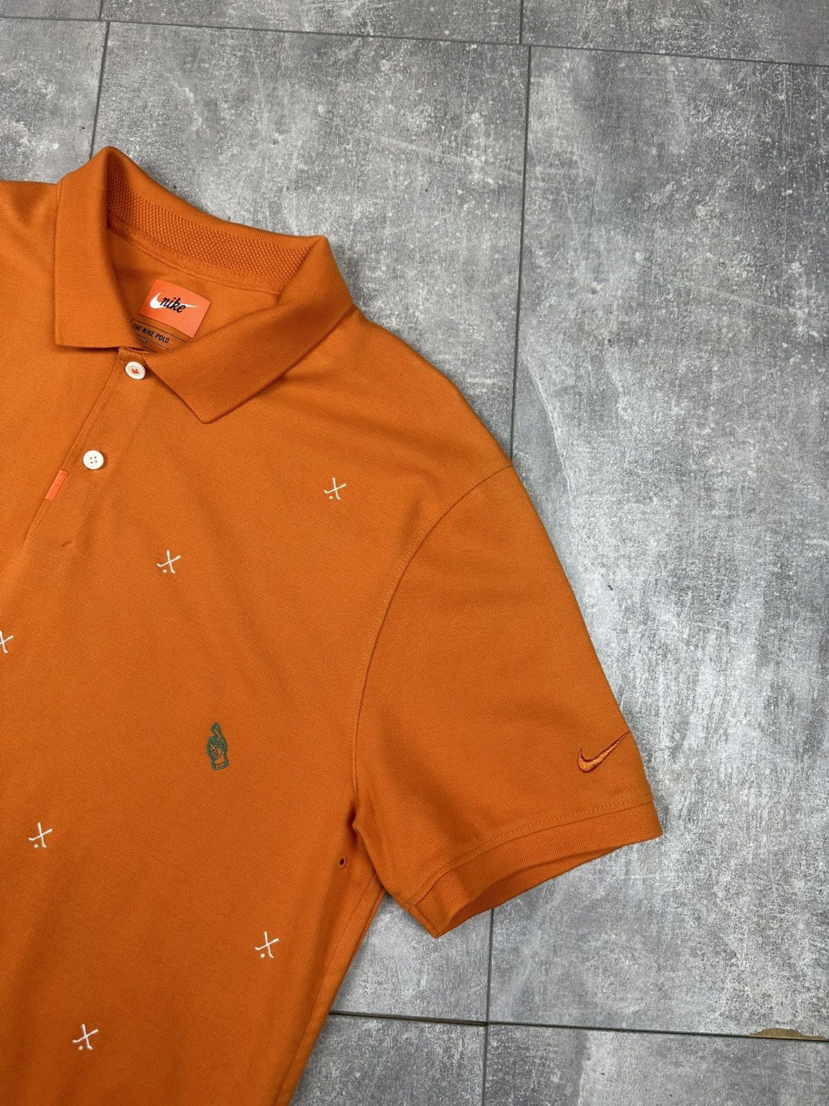 Vintage The Nike Polo Orange Small Tab Logo Size US L / EU 52-54 / 3 - 2 Thumbnail