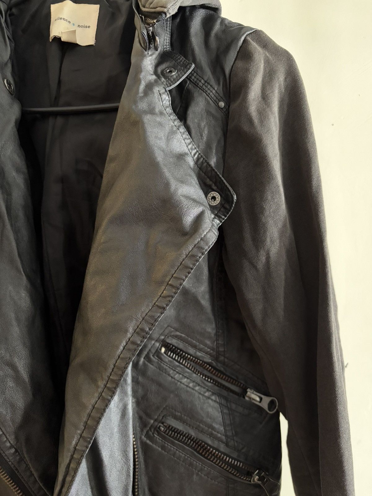 Urban Outfitters grey faux leather + cotton jacket Size M / US 6-8 / IT 42-44 - 2 Thumbnail