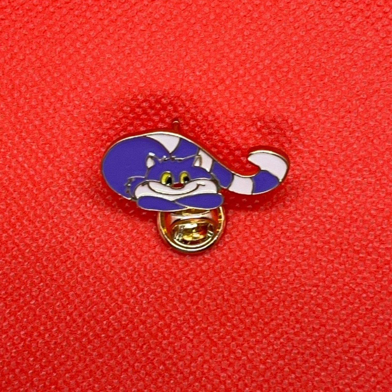 Other Alice in Wonderland Cheshire Cat Pin Brooch Size ONE SIZE - 1 Thumbnail
