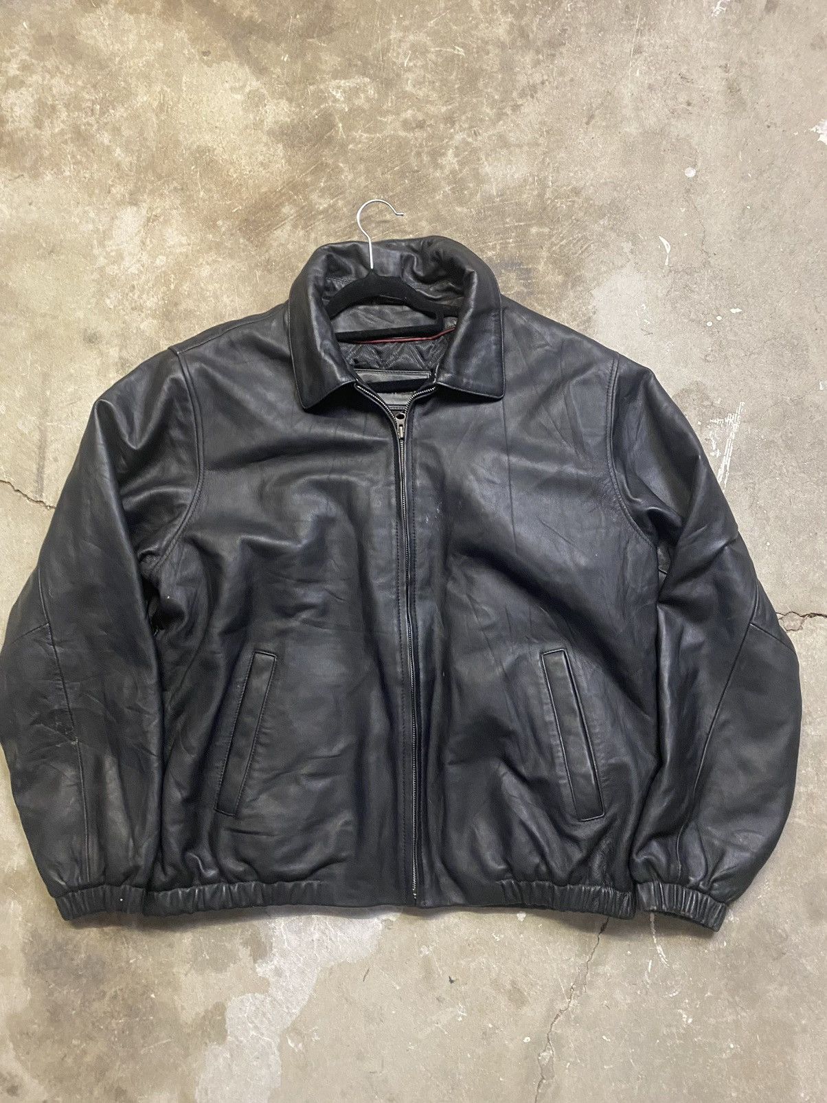 Other Leather bomber jacket paired with free Burberry scarf Size US L / EU 52-54 / 3 - 2 Thumbnail