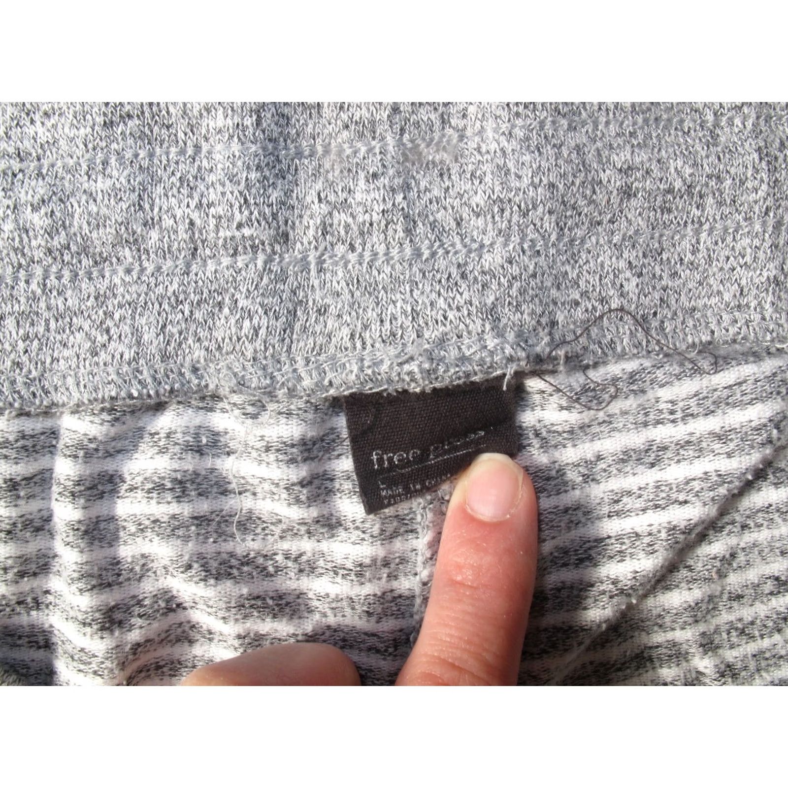 Vintage Free Press SweatPants Women's L Gray White Striped Rayon Comfort Drawstring Sweatpants Regular Skinny Front Size 36" / US 14 / IT 50 - 4 Thumbnail