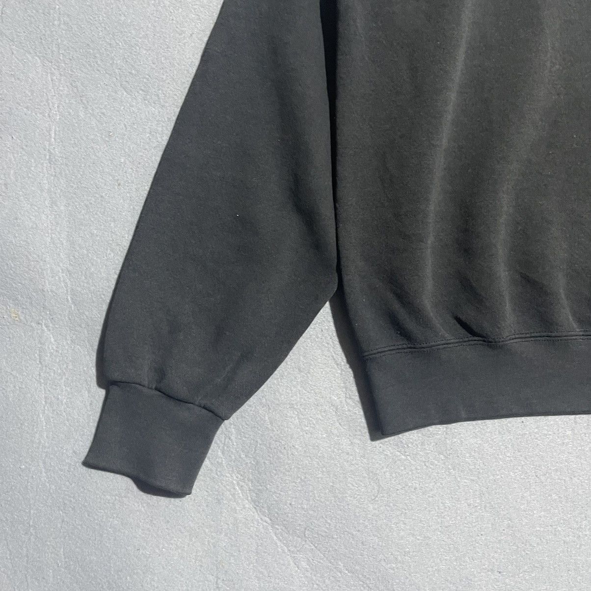 Edwin Vintage 90s Edwin “Surf & Turf” Graphic Sweatshirt Size US L / EU 52-54 / 3 - 7 Thumbnail