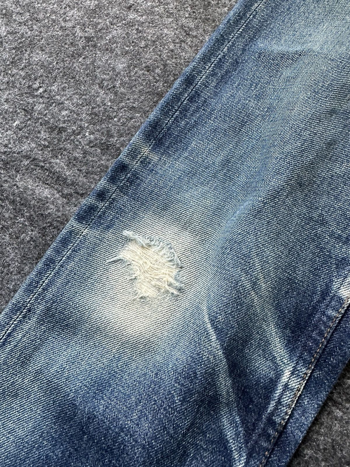 A.P.C. Vintage APC Selvedge Distressed Denim Waist 26 D379 Size US 26 / EU 42 - 9 Thumbnail