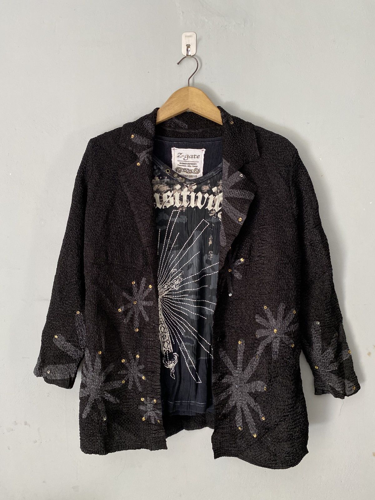 Japanese Brand × Vintage Unknown Pleats button shirt like issey miyake style Size US M / EU 48-50 / 2 - 1 Thumbnail