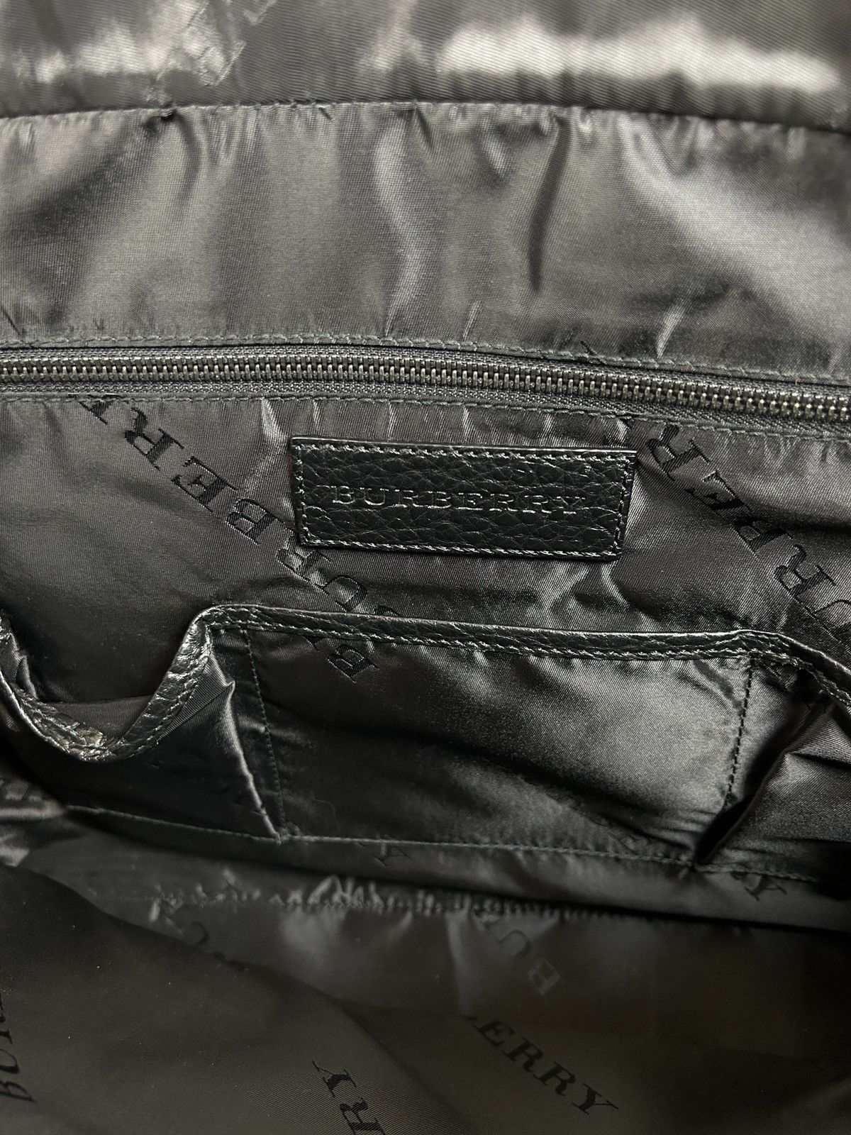 Burberry Burberry Nova Check Leather Notebook Handbag Bag Size ONE SIZE - 11 Thumbnail