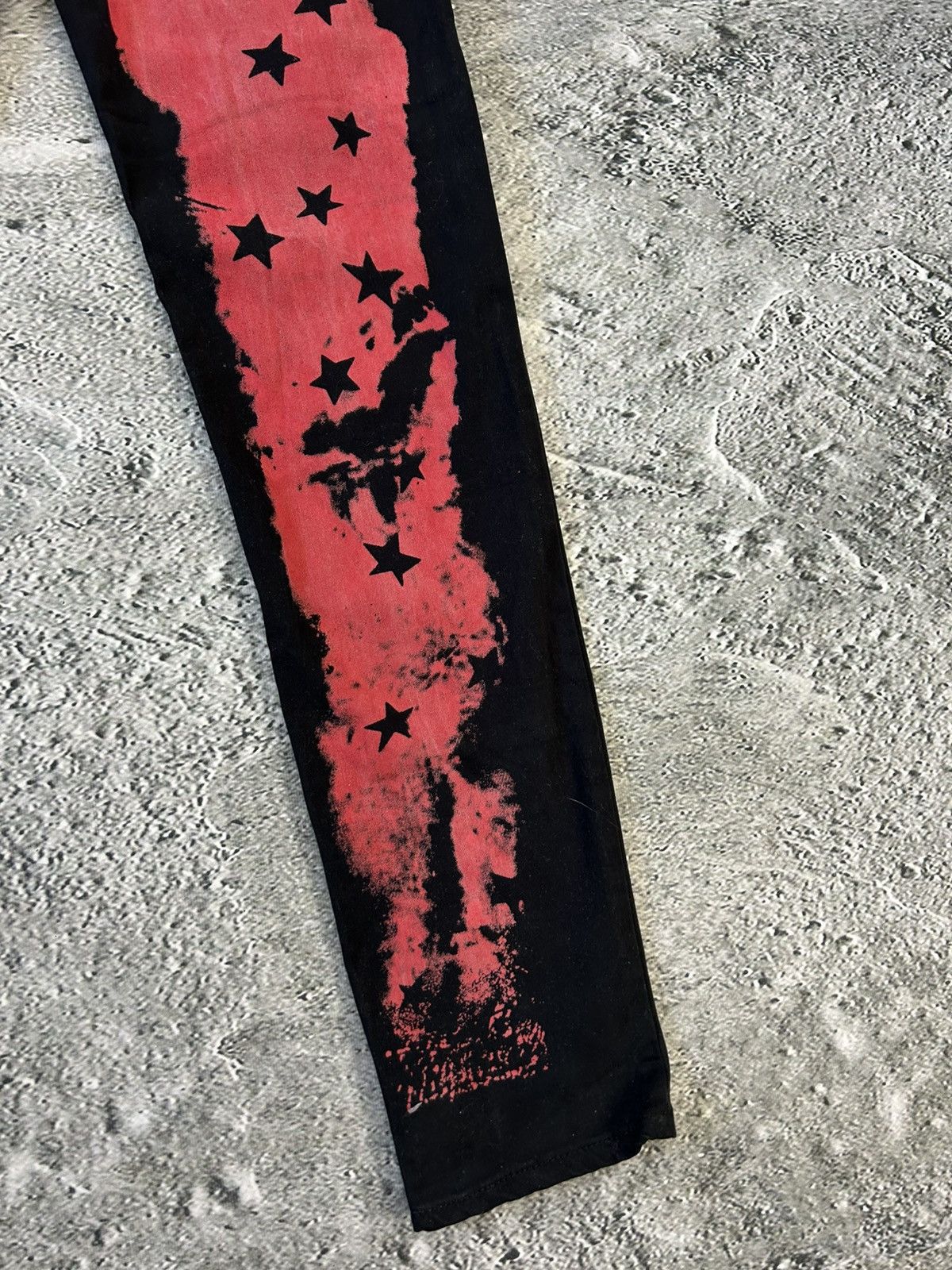 Other Y2K jeans black red slim stars Size US 30 / EU 46 - 10 Thumbnail