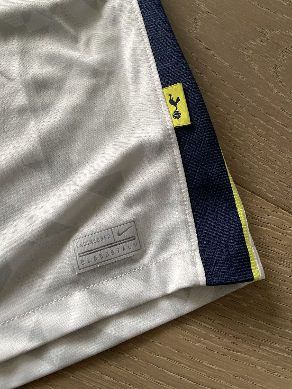 Nike Nike Tottenham Hotspurs 2020 2021 Soccer Jersey Size US M / EU 48-50 / 2 - 3 Thumbnail