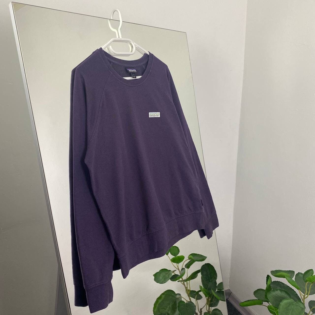 Patagonia Patagonia Sweatshirt Mini Logo Baggy Fit Y2K Style Size L / US 10 / IT 46 - 1 Thumbnail
