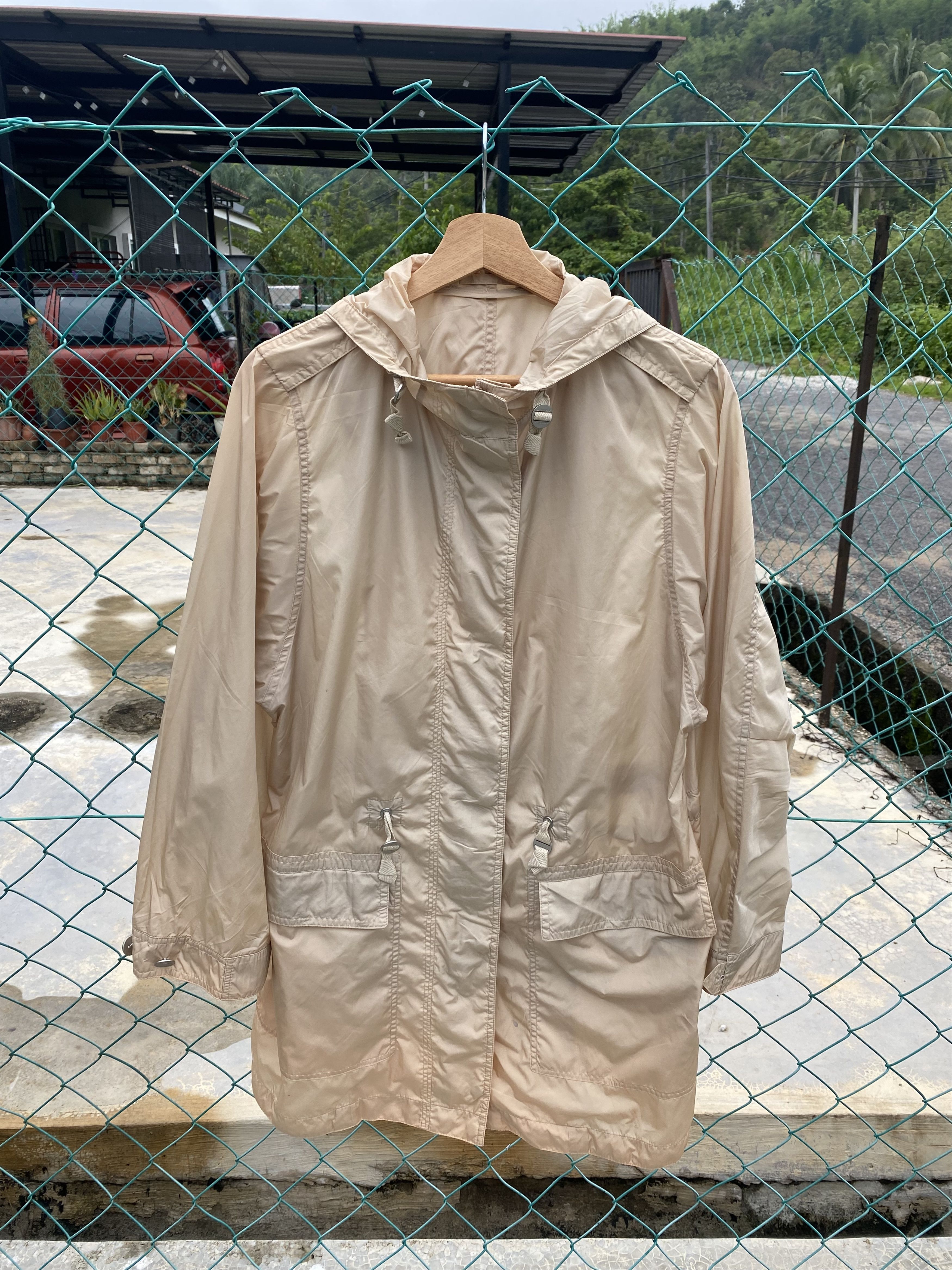 Burberry Burberry London light layer jacket Size M / US 6-8 / IT 42-44 - 1 Thumbnail