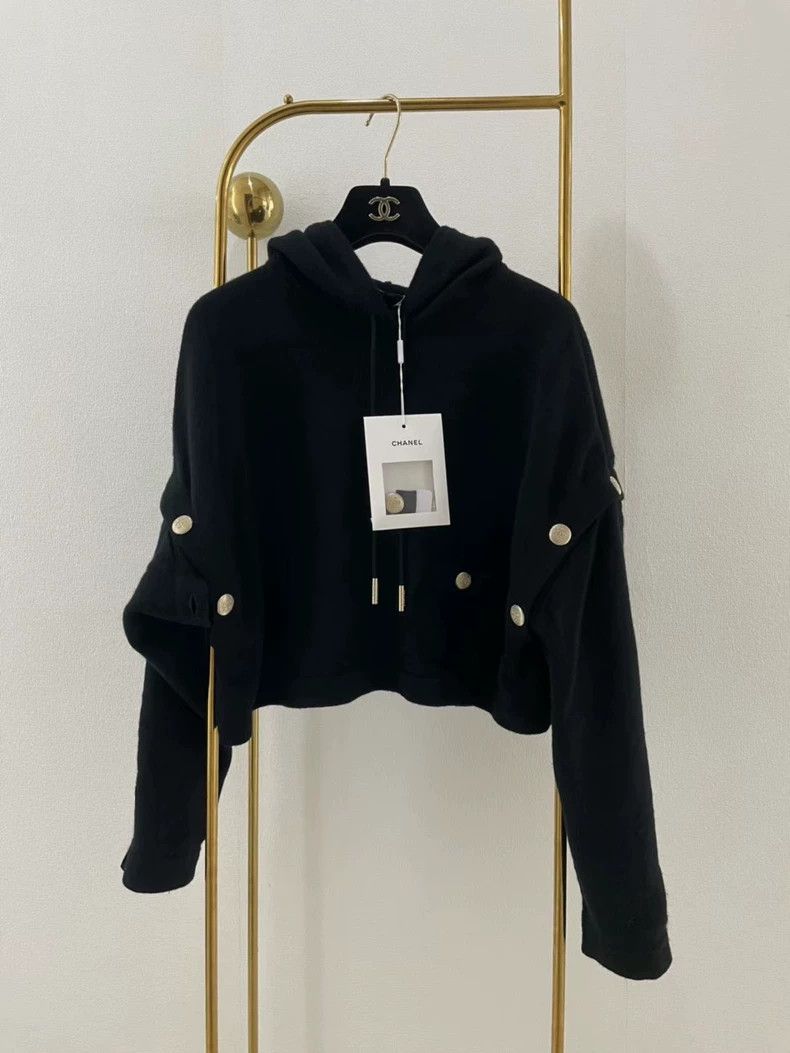 Chanel Chanel 22s black cashmere hooded knitwear coat Size XS / US 0-2 / IT 36-38 - 1 Thumbnail