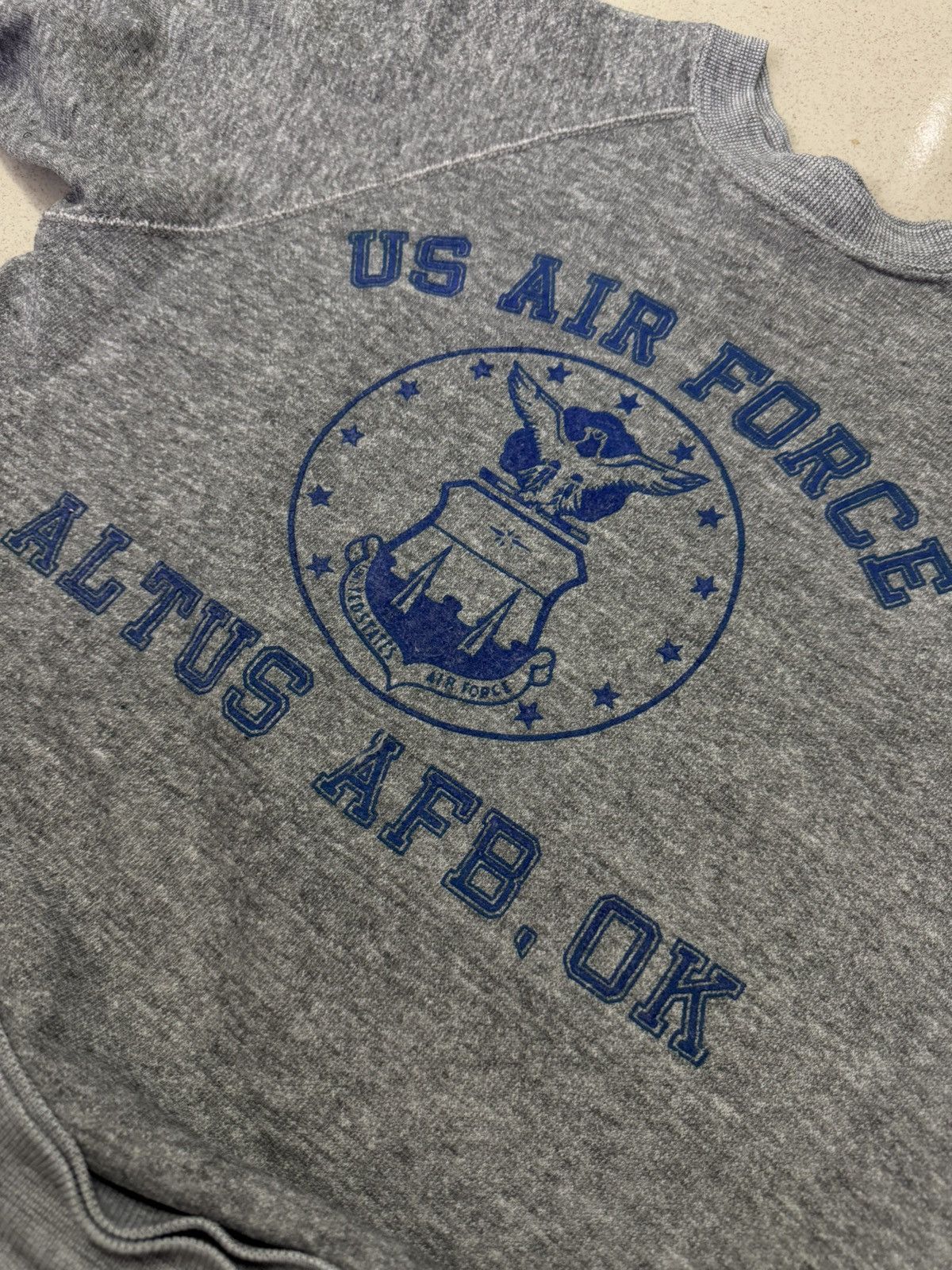 Vintage 1970s US AIR FORCE USAF ALTUS AFB CREWNECK SWEATSHIRT Size US S / EU 44-46 / 1 - 6 Thumbnail