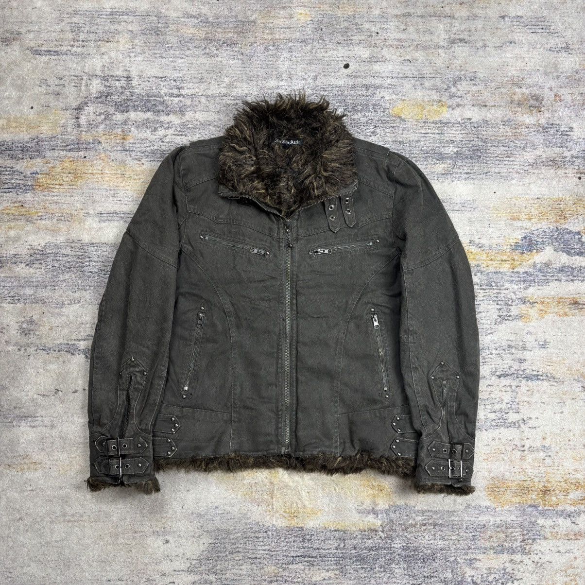 In The Attic In The Attic bondage riders trim fur jacket vkei style Size US L / EU 52-54 / 3 - 1 Thumbnail