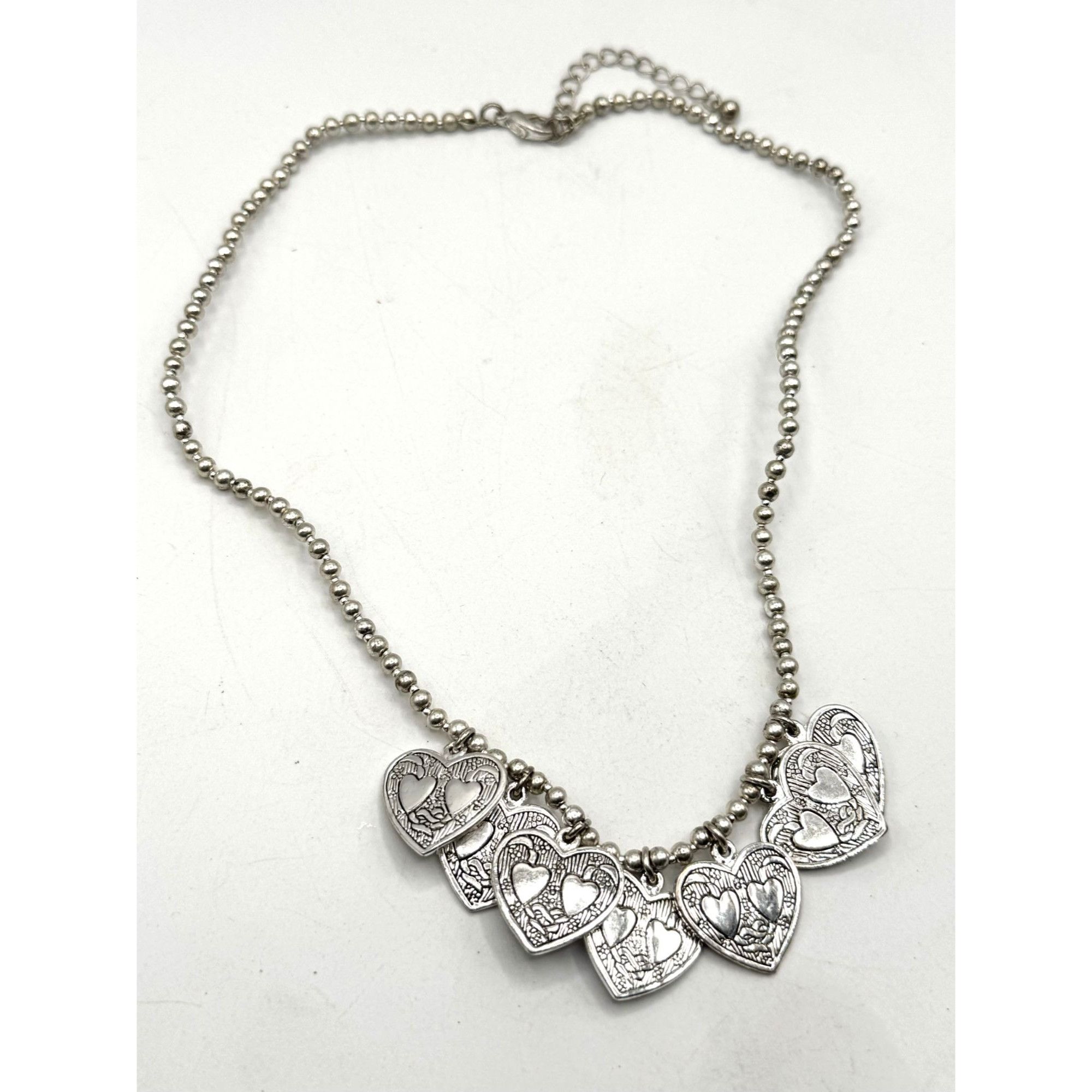 Vintage Beaded heart silver tone charm necklace Size ONE SIZE - 2 Thumbnail