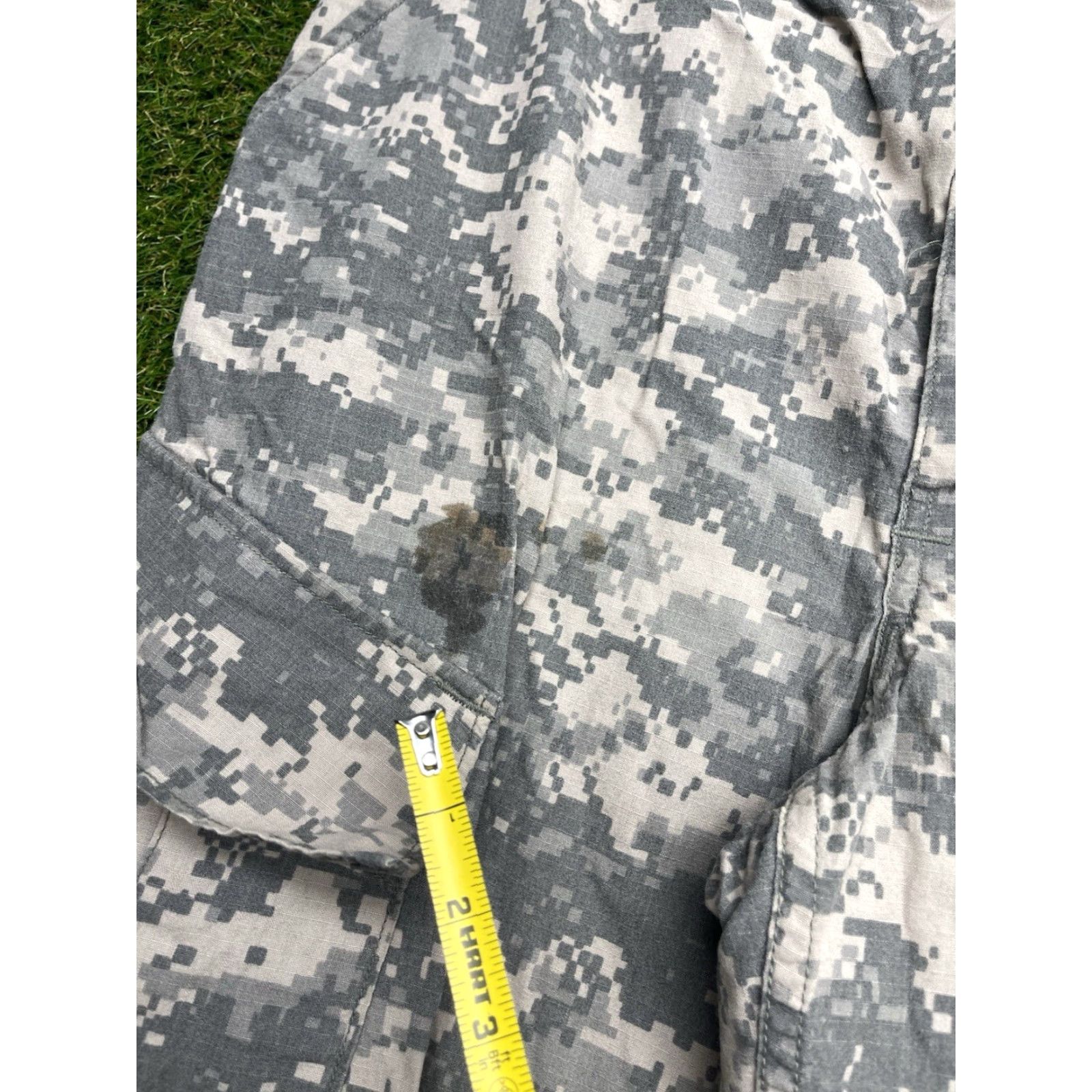 Propper PROPPER US Army Cargo Pants Mens Medium Long Camouflage Cargo Pocket 5-Pocket Design Regular Fit Straight Leg Size US 31 - 6 Thumbnail