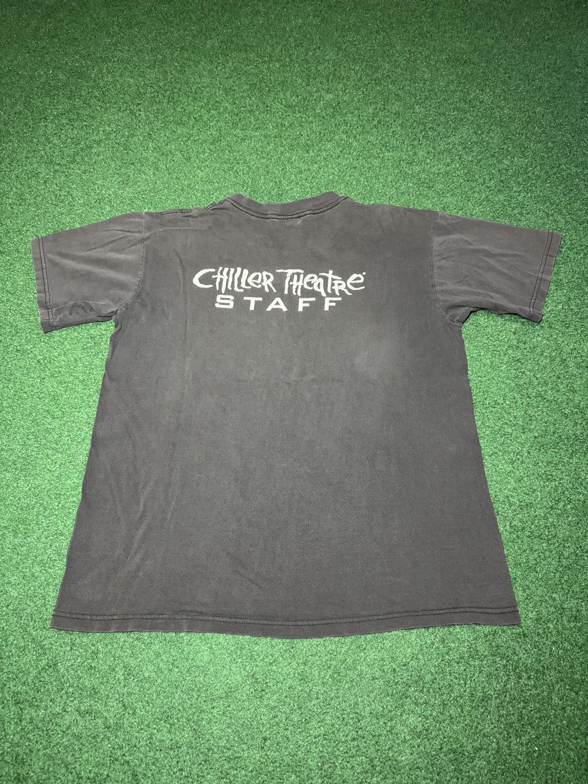 Vintage Vintage 90s Chiller Theatre Horror Wolfman MonsterT Shirt Size US L / EU 52-54 / 3 - 4 Thumbnail