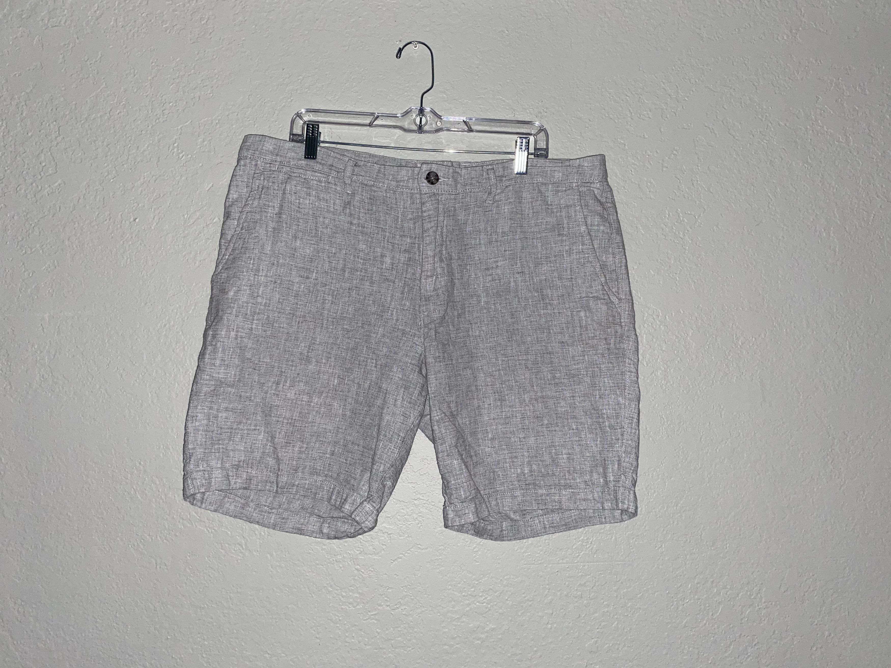 Target Basics GoodFellow Co good fellow Company Casual Shorts 38 XL chino Size US 38 / EU 54 - 1 Thumbnail