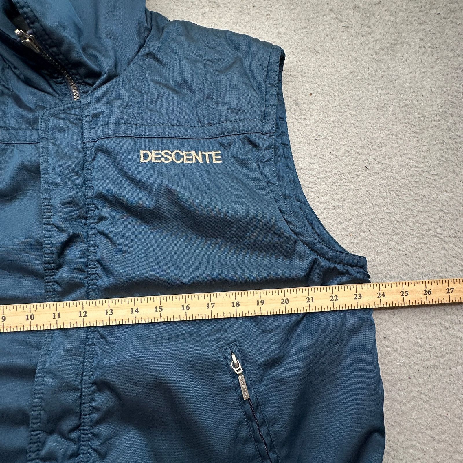 Descente VTG 90s Descente Ski Full Zip Vest XL Navy Blue Hong Kong Size US XL / EU 56 / 4 - 4 Thumbnail