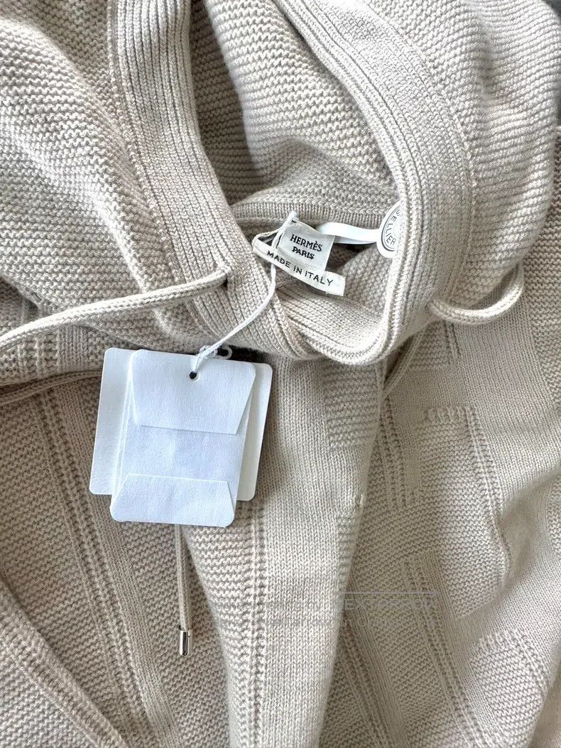 Hermes Hermes Hooded Knit Top Size XS / US 0-2 / IT 36-38 - 2 Thumbnail