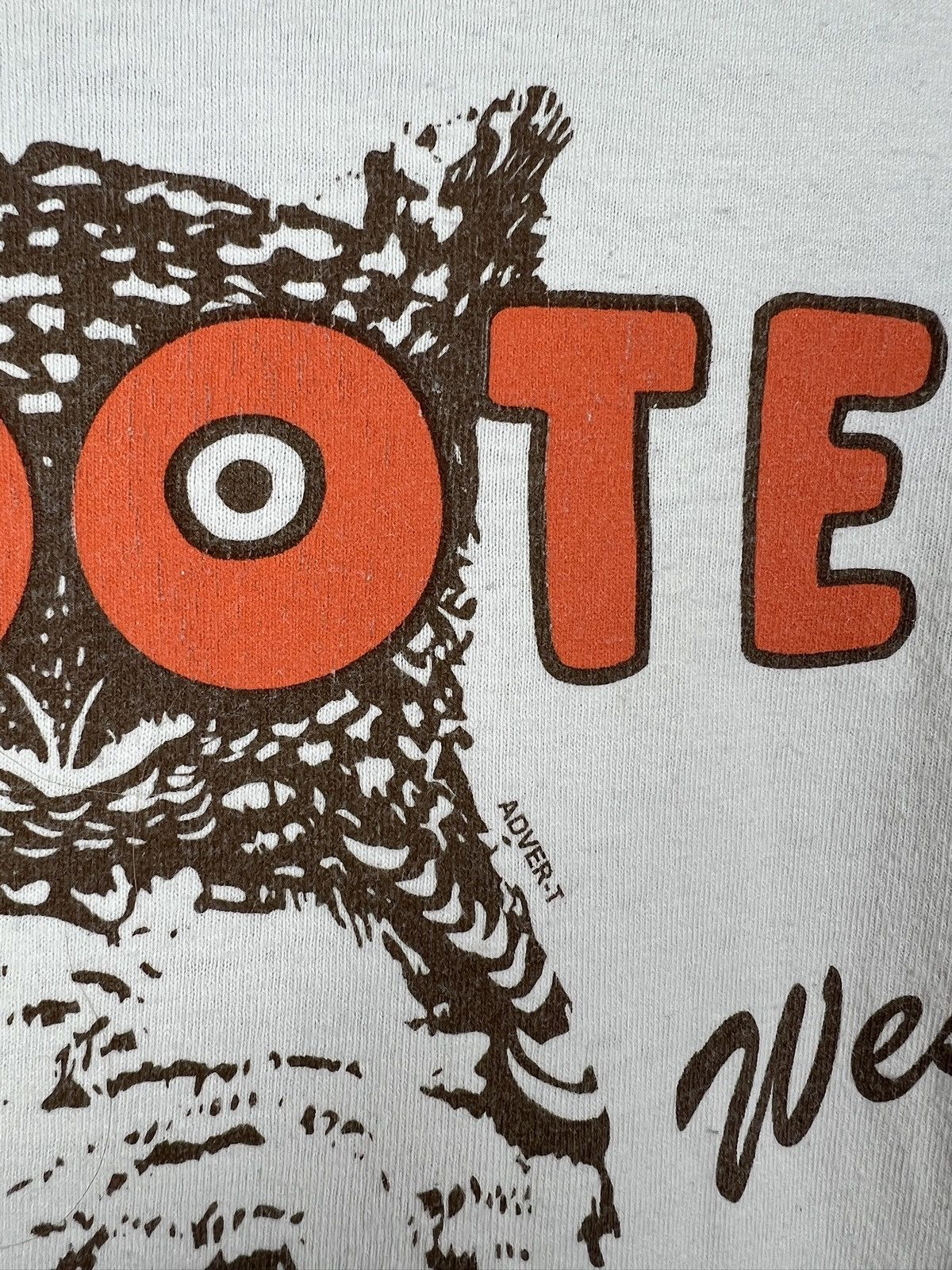 Vintage Vintage 2000s Hooters Westside Phoenix, AZ Licensed Adver-T Size US M / EU 48-50 / 2 - 5 Thumbnail