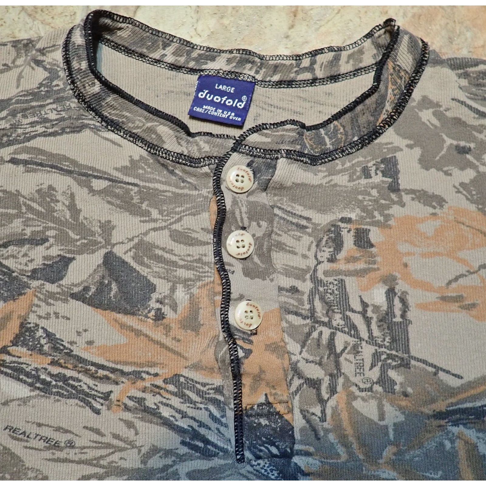 AMO VINTAGE Camo Shirt Mens L Realtree Camouflage Henley Thermal Base Layer Outdoor Duofold Long Sleeve Knit Cotton 100% Cotton USA Made Mens Hunting Size US L / EU 52-54 / 3 - 4 Thumbnail