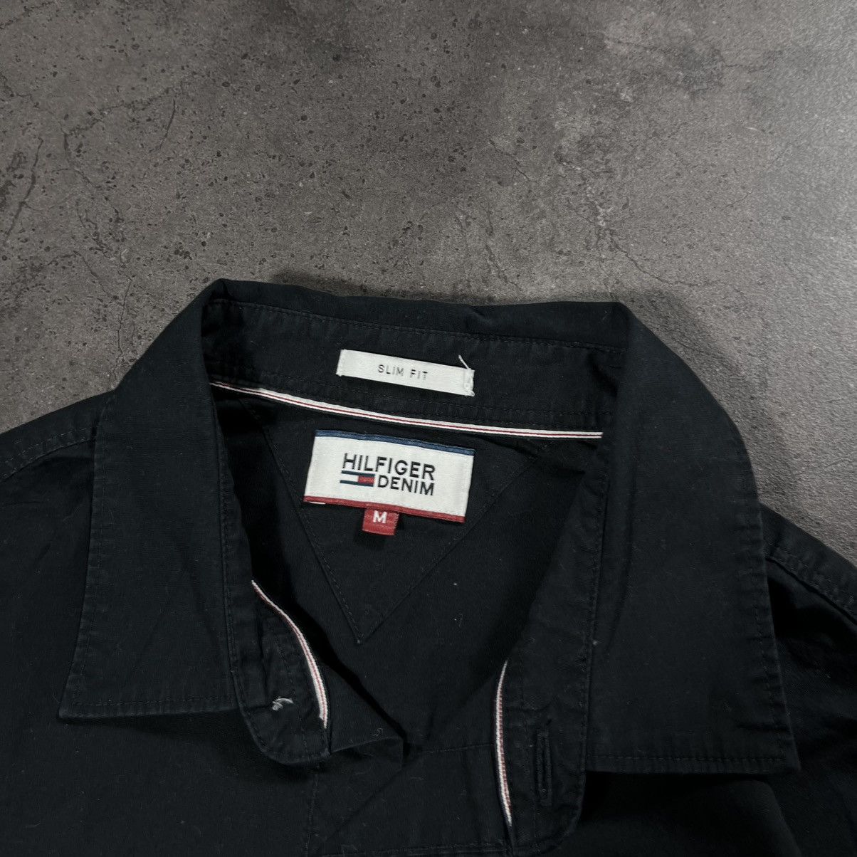 Tommy Hilfiger Vintage Tommy Hilfiger Shirt Button Up Tee Longsleeve Size US M / EU 48-50 / 2 - 7 Thumbnail