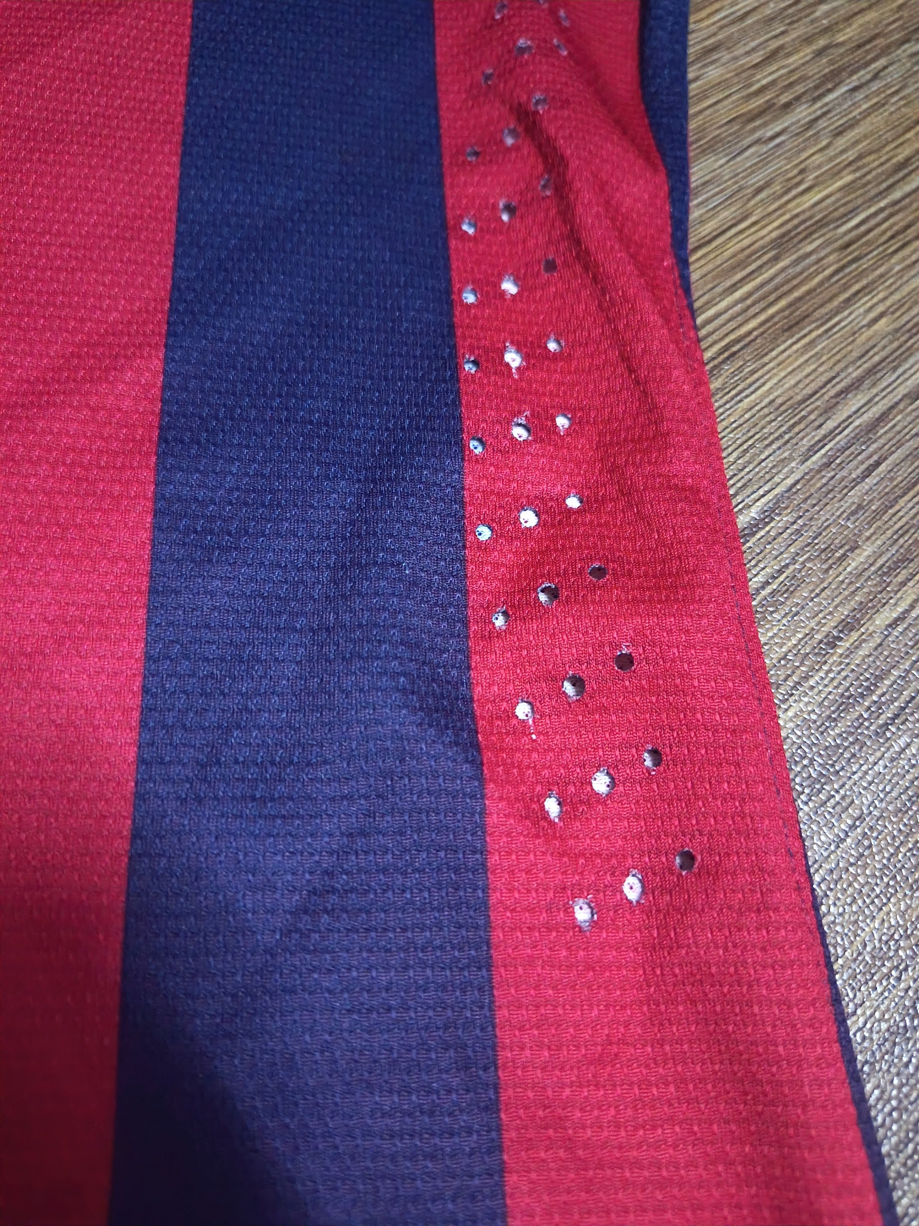 Nike Barcalona home 2013/2014 home kit Size US L / EU 52-54 / 3 - 4 Thumbnail