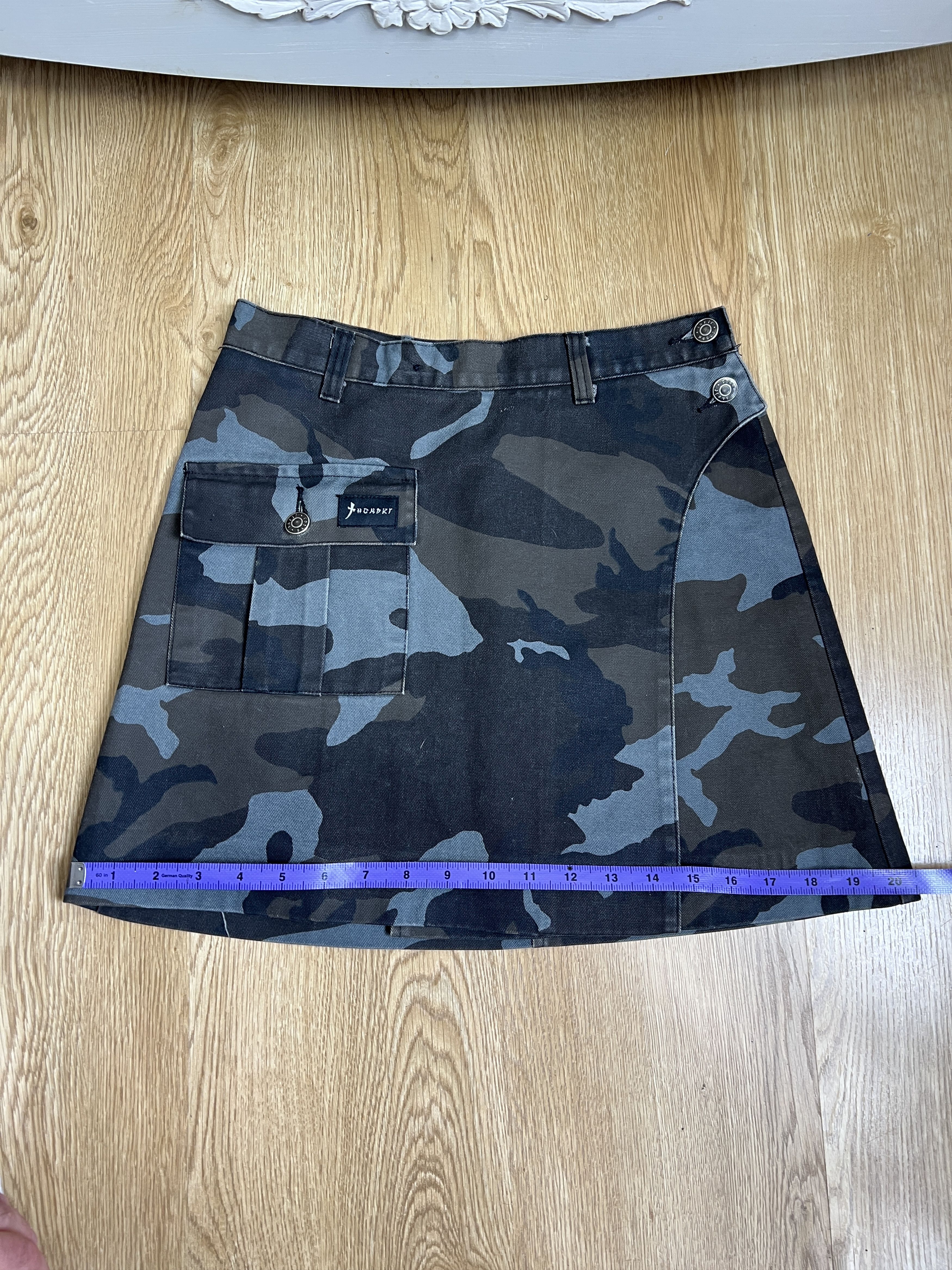Realtree VINTAGE ASYMETRICAL CAMO MINI SKIRT Size 26" / US 2 / IT 38 - 8 Thumbnail