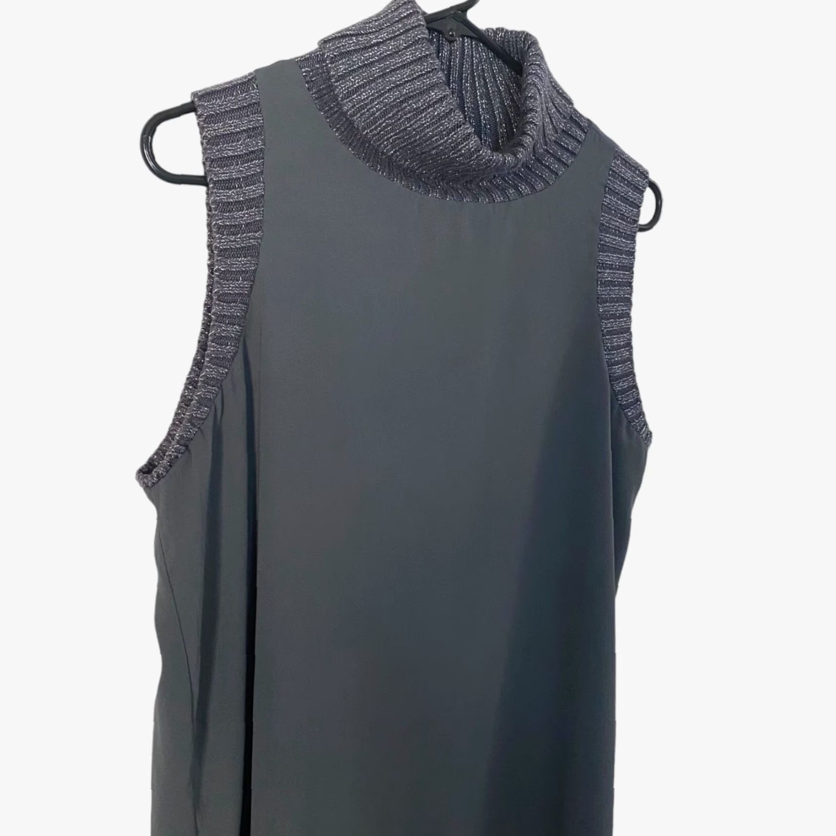 Juicy Couture VINTAGE Juicy Couture Blouse Shirt Sleeveless Turtleneck Metallic Gray Women's Large L Tank Size L / US 10 / IT 46 - 4 Thumbnail