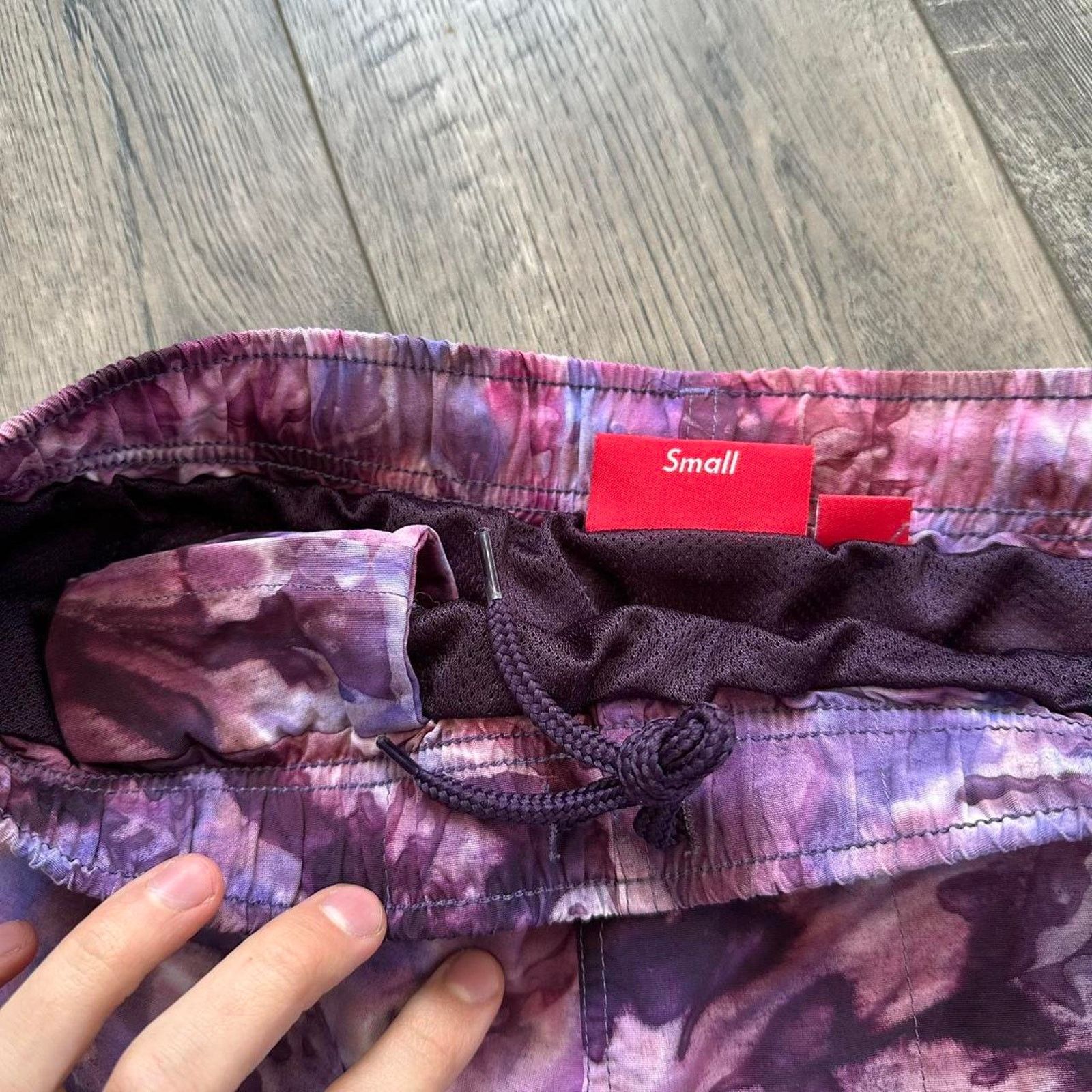 Supreme SS22 Supreme Marble TieDye Box Logo Swim Shorts Bathing Suit Size US 28 / EU 44 - 4 Thumbnail