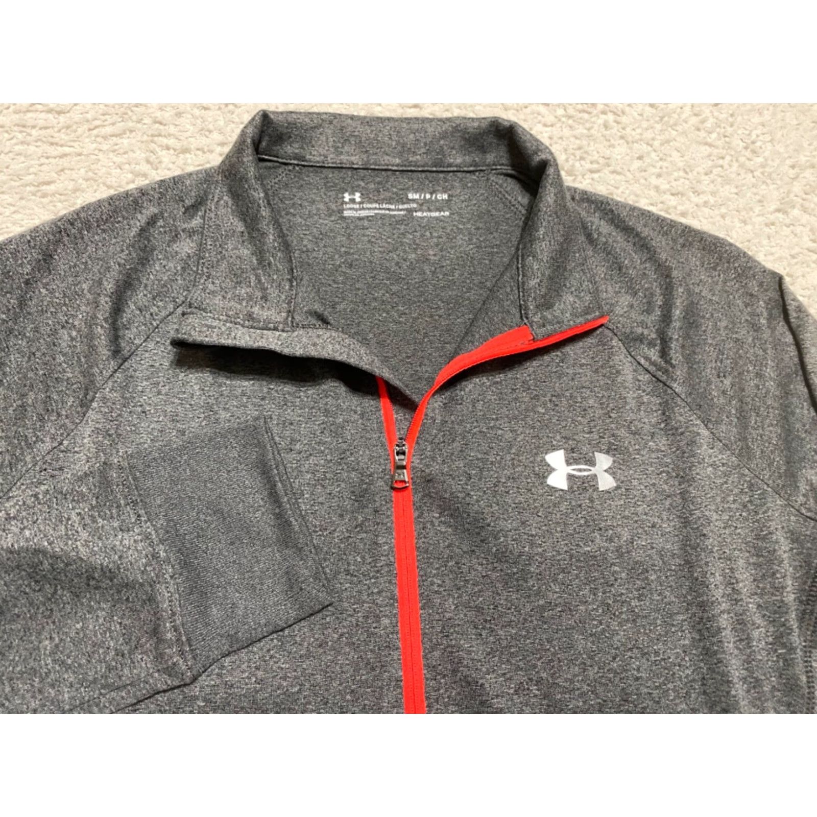 Under Armour Under Armour Womens Small Shirt Gray Long Sleeve 1/4 Zip HeatGear Pullover Size S / US 4 / IT 40 - 2 Thumbnail