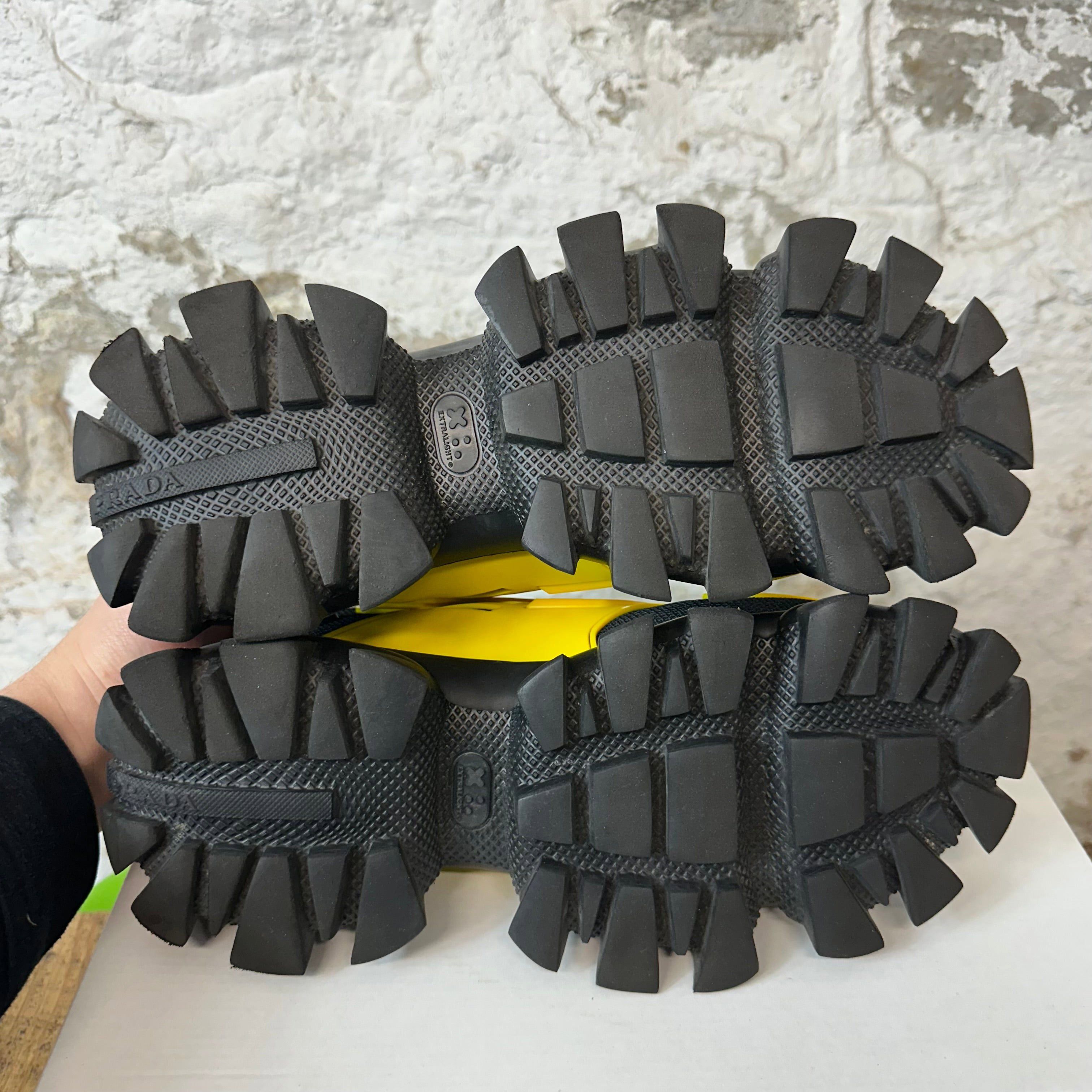 Prada Prada Cloudbust Yellow Black Sneaker Size 7 Size US 7 / EU 40 - 5 Thumbnail