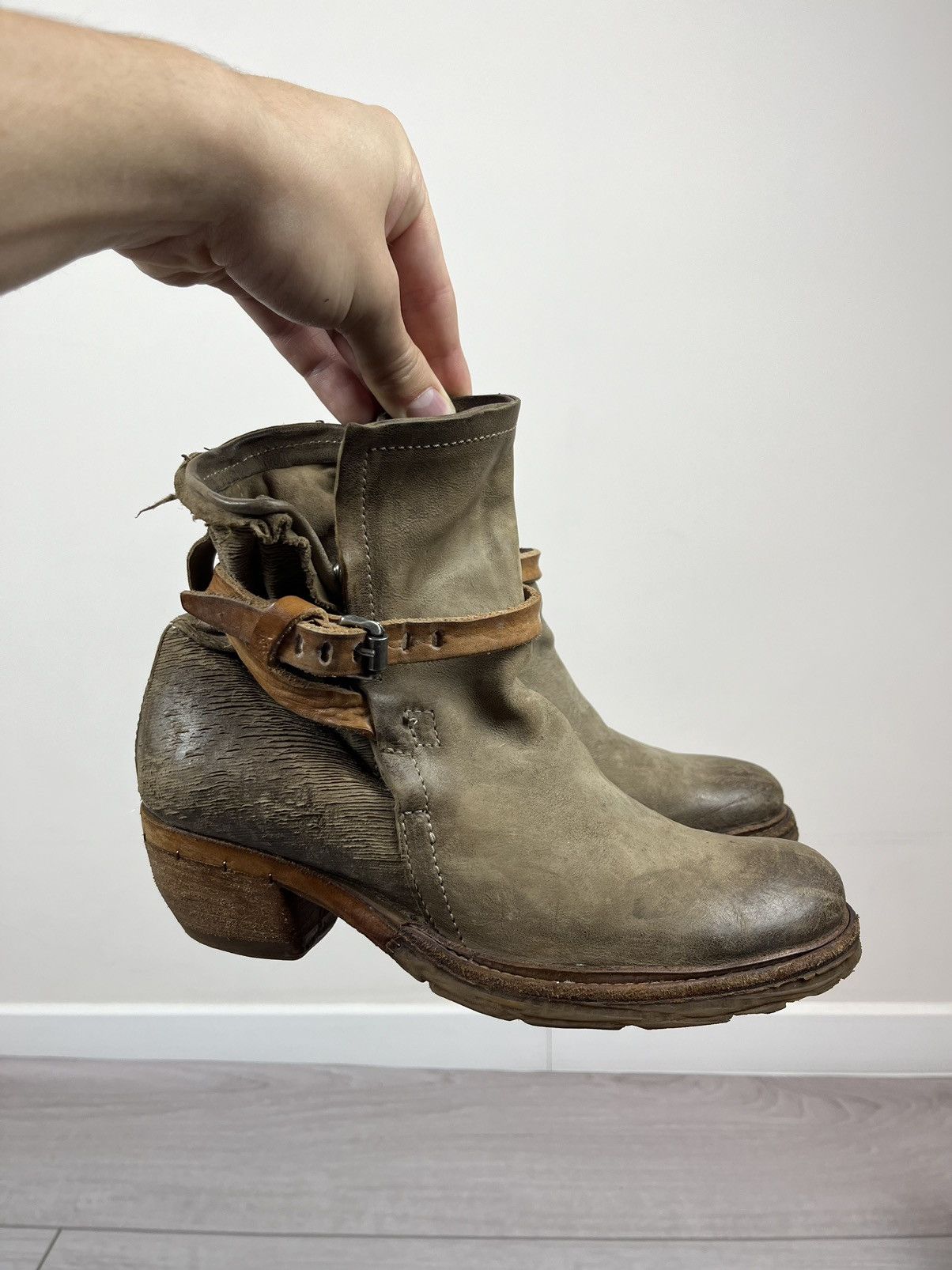 A.S.98 A.S. 98 Airsteps Avante Garde Beige Leather Heel Boots Size US 8 / IT 38 - 11 Thumbnail