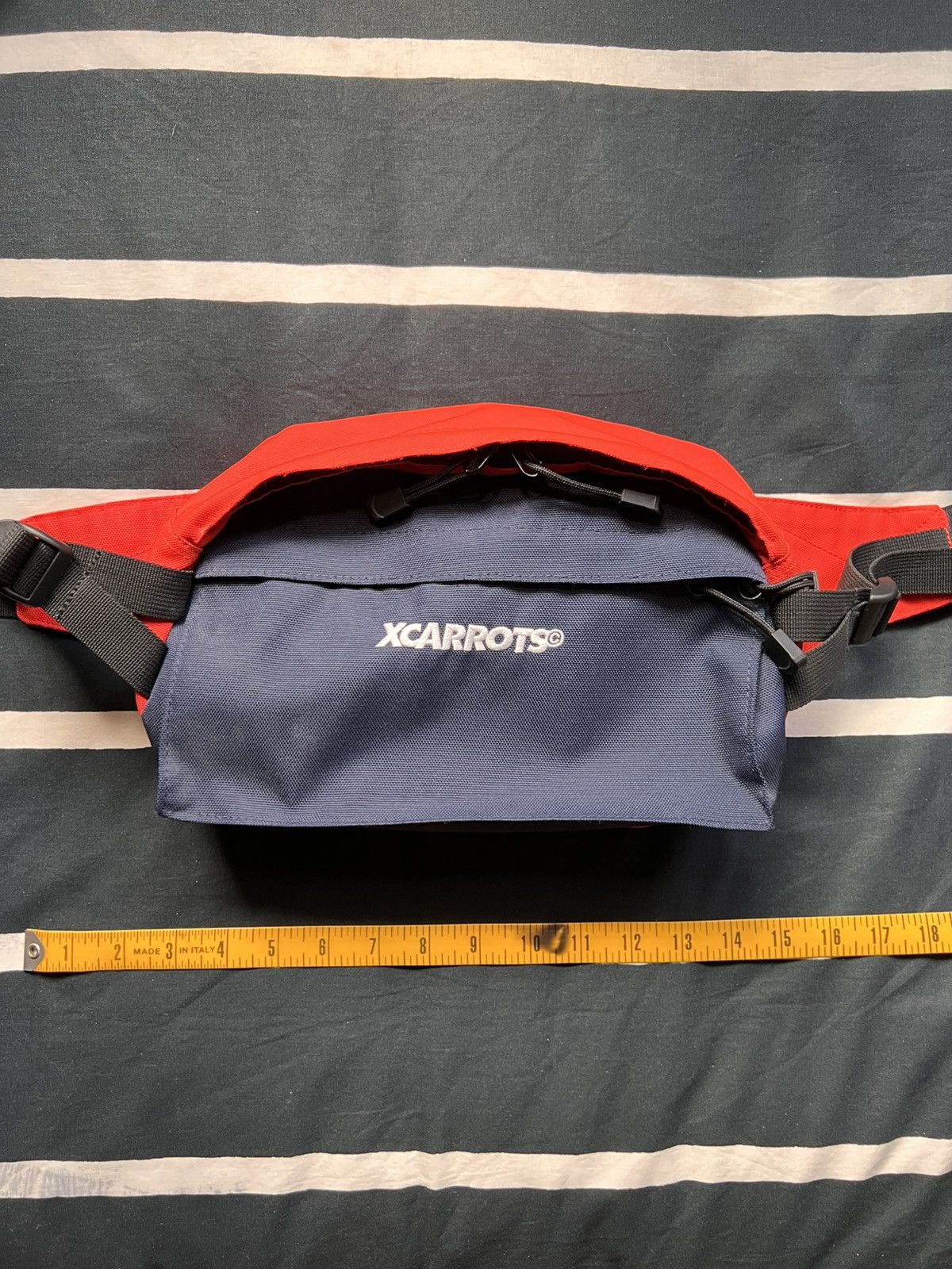 Carrots by Anwar Carrots × Xlarge XLarge X Carrots XCARROTS Shoulder Waist Zipper Bag Size ONE SIZE - 12 Thumbnail