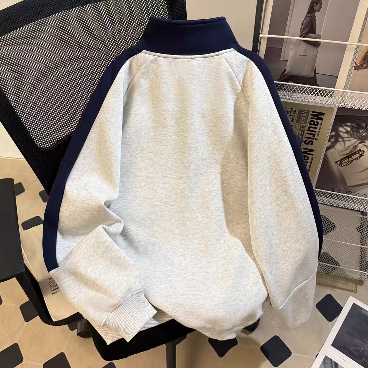 VIBE Color-blocked stand-up collar zip-up hoodie Size US M / EU 48-50 / 2 - 2 Thumbnail