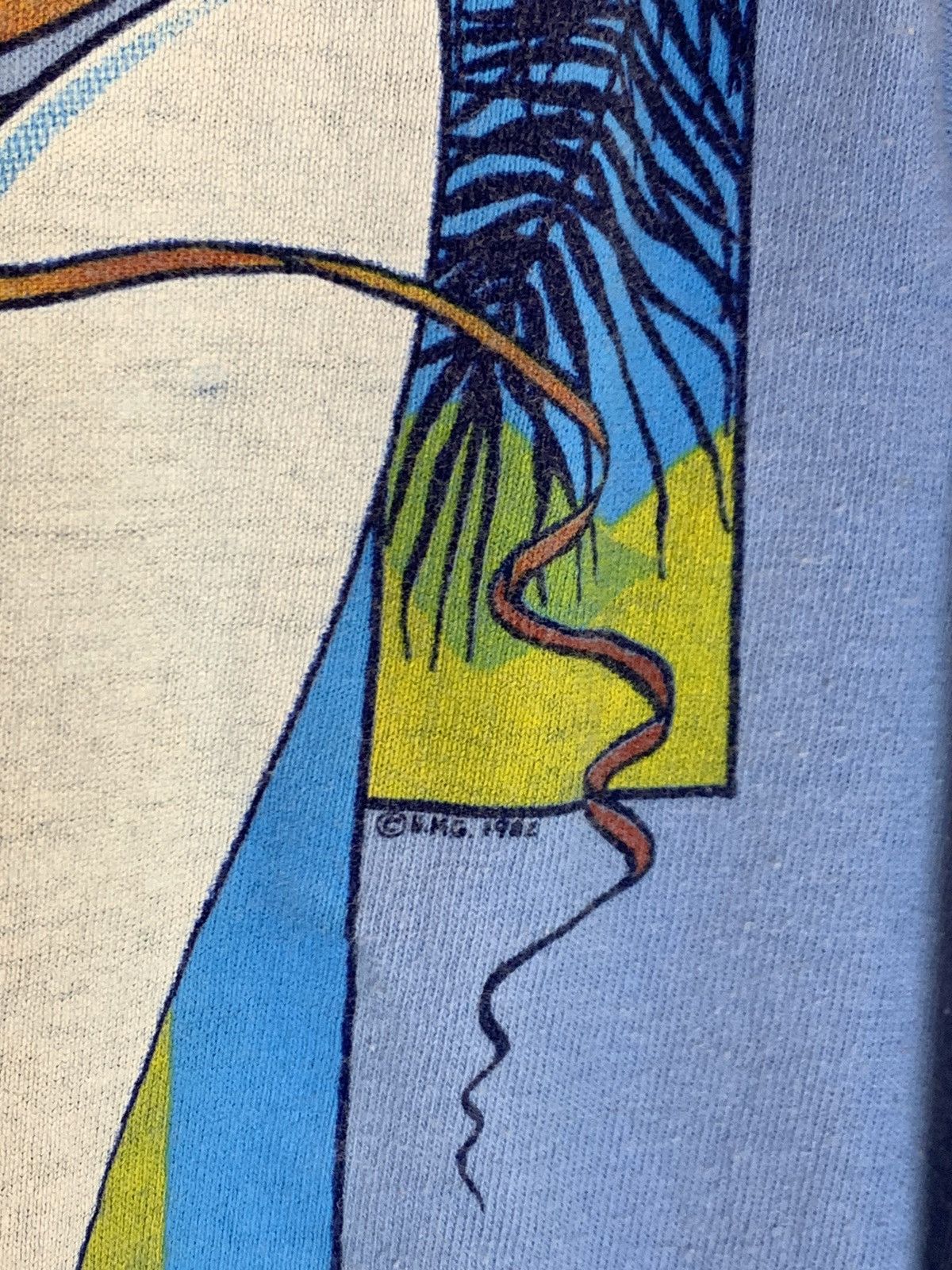 Vintage *RARE* Vintage 1982 Hawaiian Tropic Surf Single Stitch Shirt Size US M / EU 48-50 / 2 - 8 Thumbnail