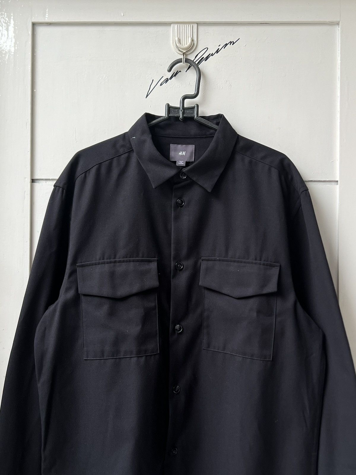 H&M H&M Black Pocket Boxy Oversize Black Outer Shirt Size US M / EU 48-50 / 2 - 2 Thumbnail