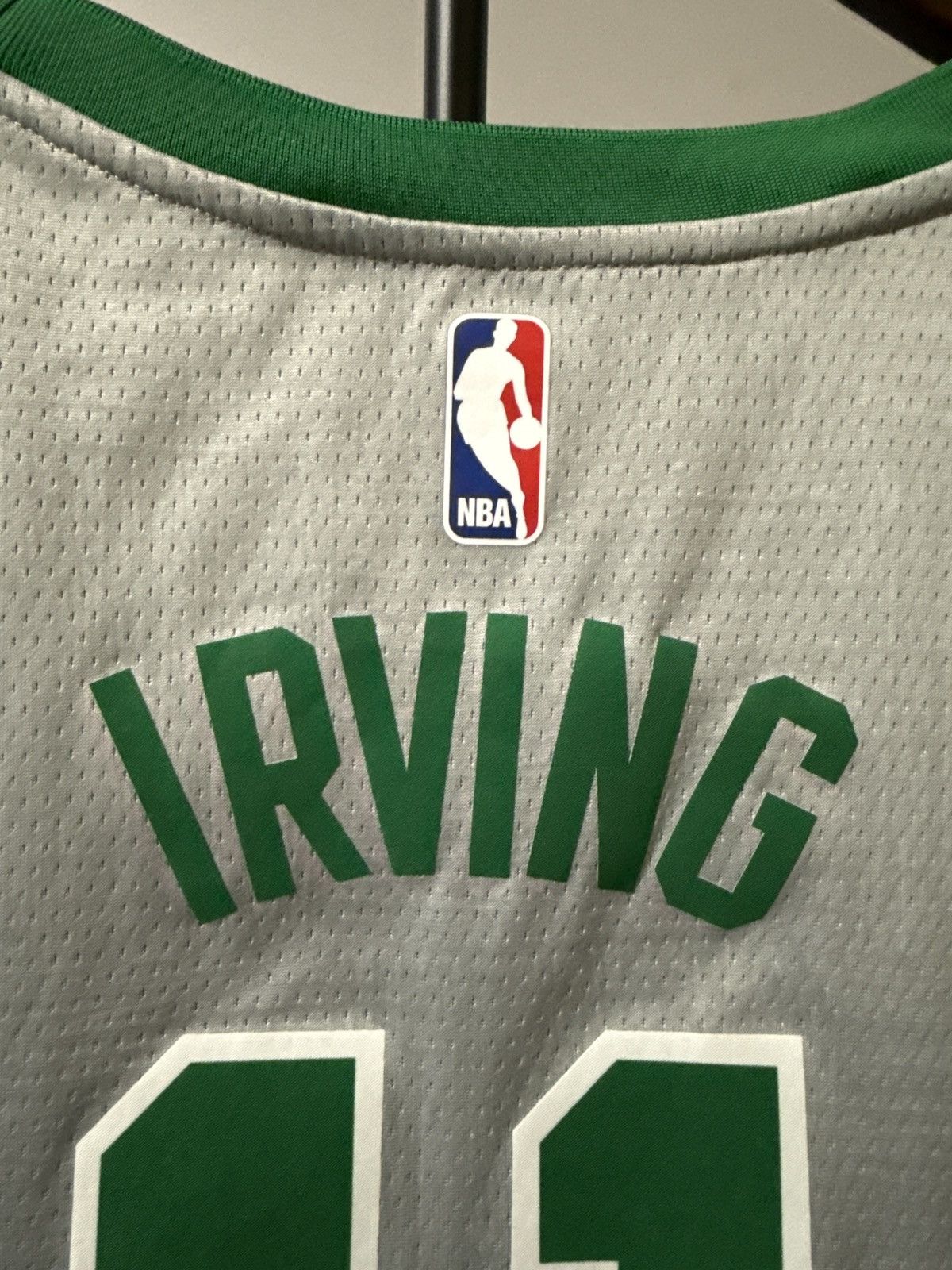 Nike Kyrie Irving Boston Celtics Jersey Size US S / EU 44-46 / 1 - 5 Thumbnail