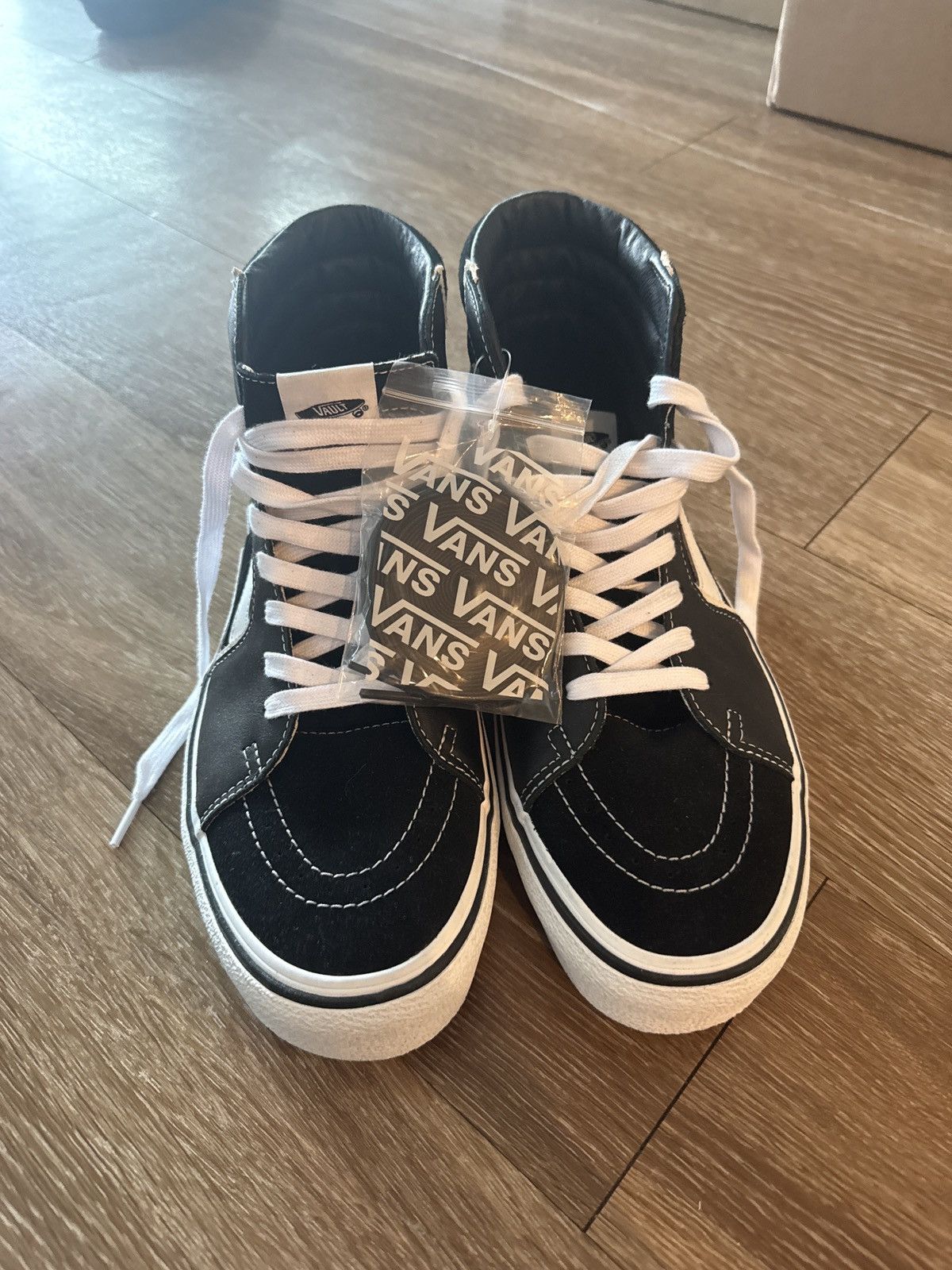 Mastermind Japan × Vans Vans x Mastermind Sk8 Hi Bolt Size US 12 / EU 45 - 7 Thumbnail