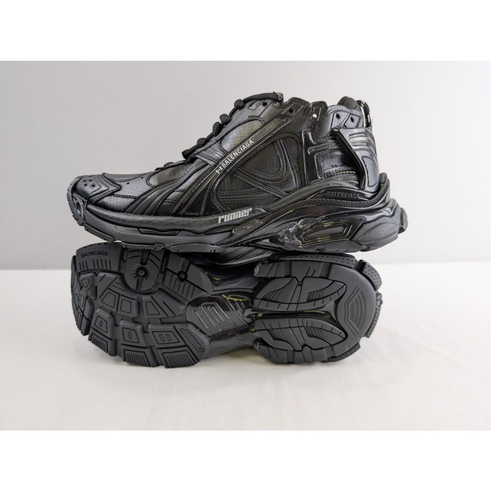 Balenciaga × Under Armour o1rshd1 Runner Ripstop Shoe Sneakers in Black 41 Size US 8 / EU 41 - 15 Thumbnail