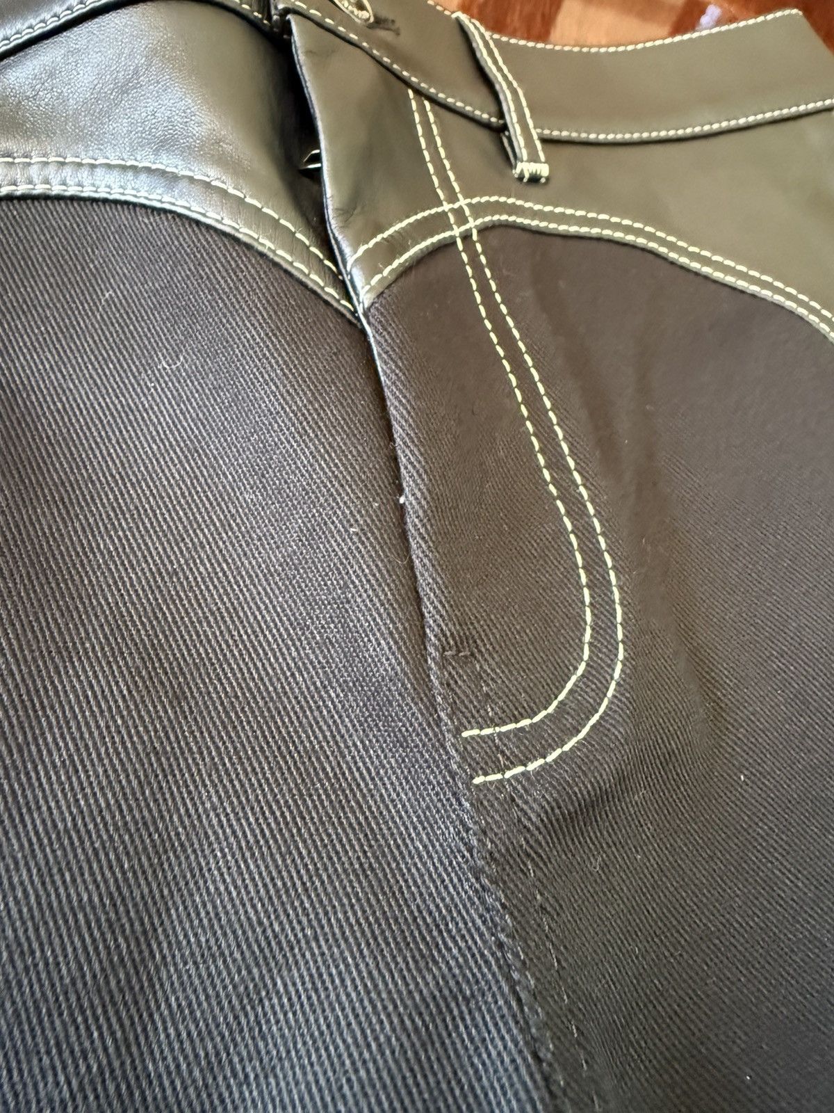 Burberry Burberry Leather Heart Jeans Size 28" / US 6 / IT 42 - 9 Thumbnail