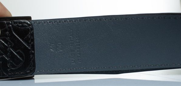 Burberry Burberry, B embossed leather belt in black Size 40 - 6 Thumbnail