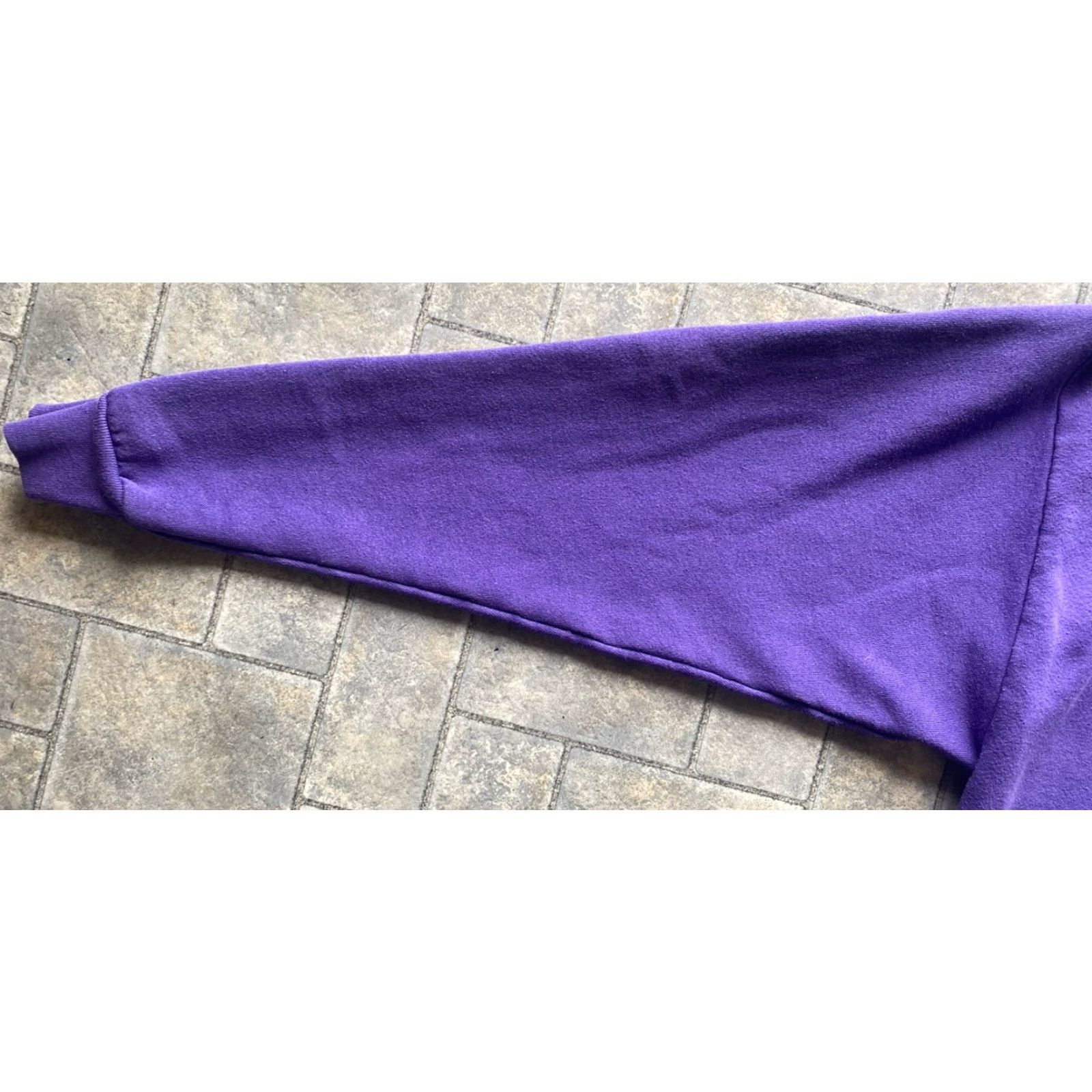 Vintage VINTAGE Gold's Gym Sweatshirt Pullover Logo Men’s 3XL Purple USA Size US XXL / EU 58 / 5 - 6 Thumbnail