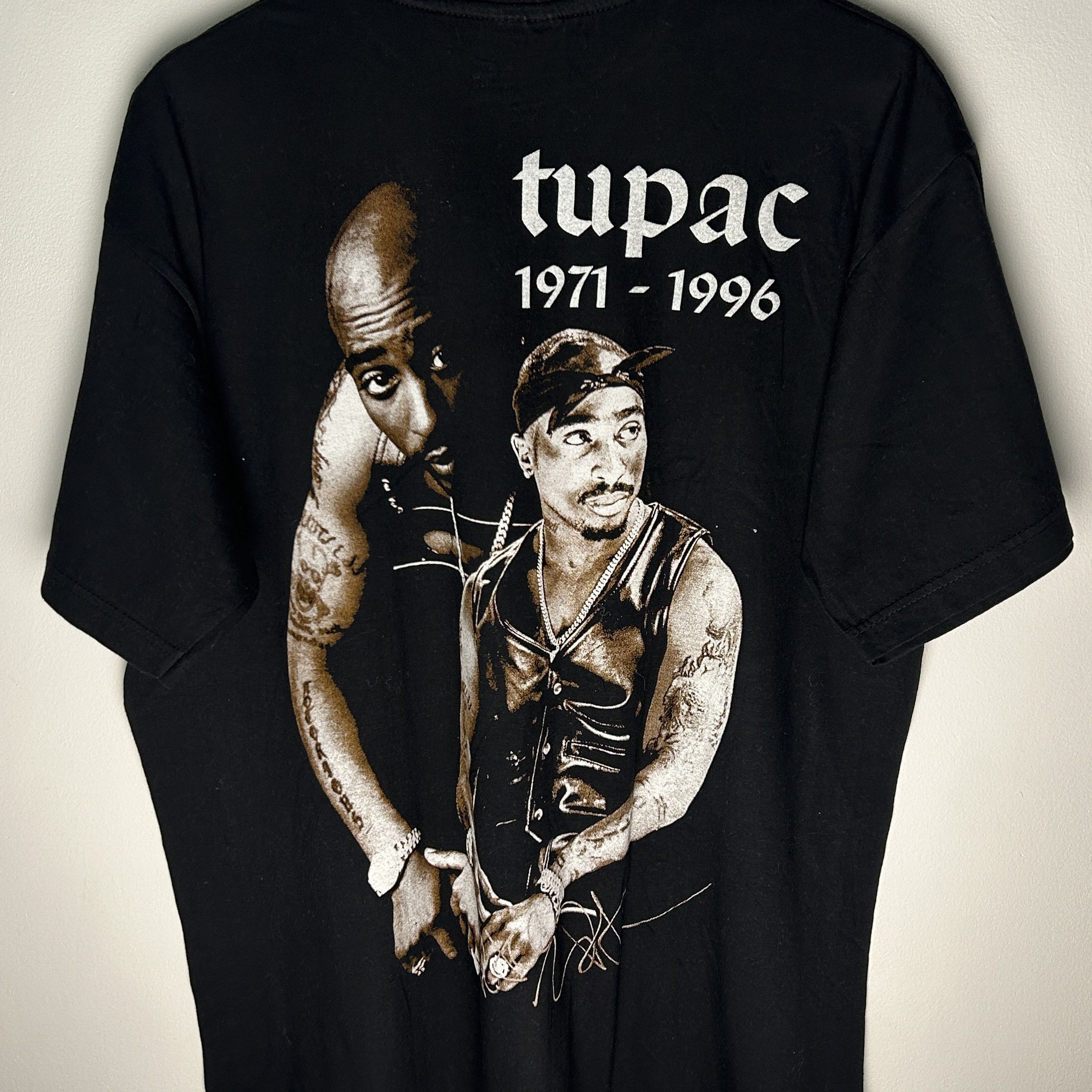 2Pac グラフィック Tシャツ 1971-1996 2Pac グラフィック Tシャツ 1971-1996