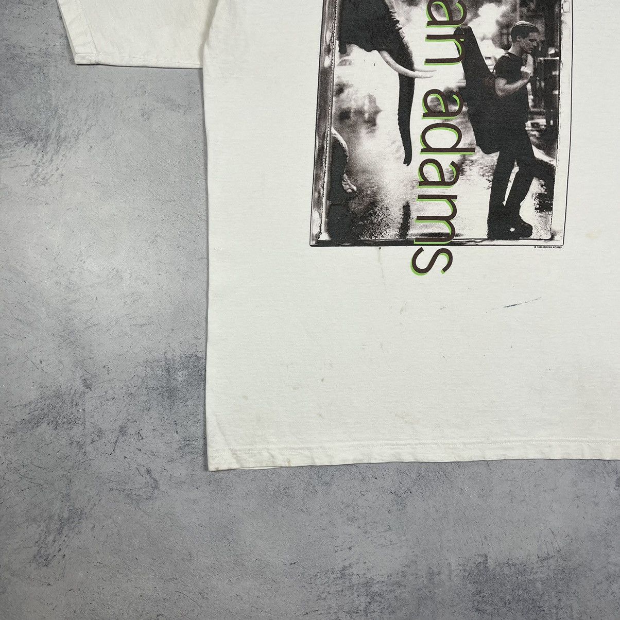 Band Tees Vintage Bryan Adams rock band tour tee 1999 Size US XL / EU 56 / 4 - 5 Thumbnail