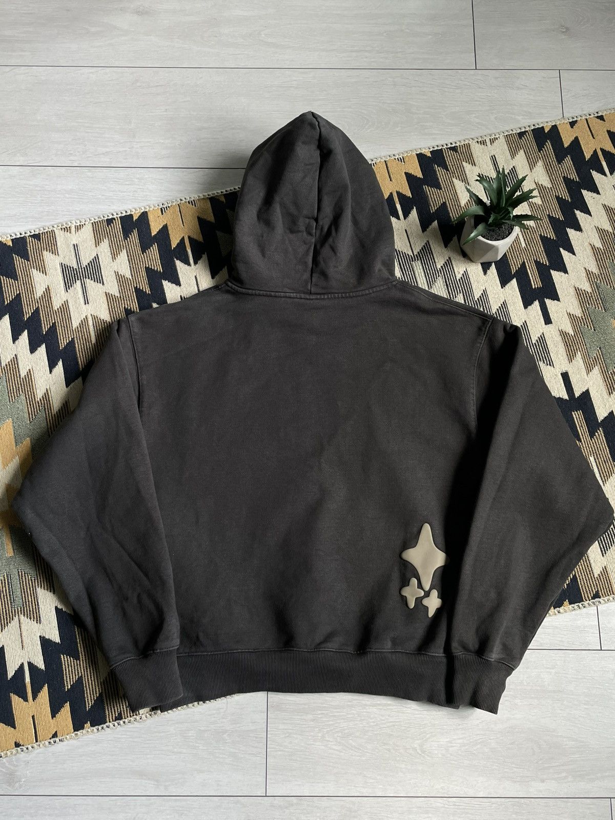 Other Broken Planet “far side in the moon” Hoodie Size US M / EU 48-50 / 2 - 10 Thumbnail